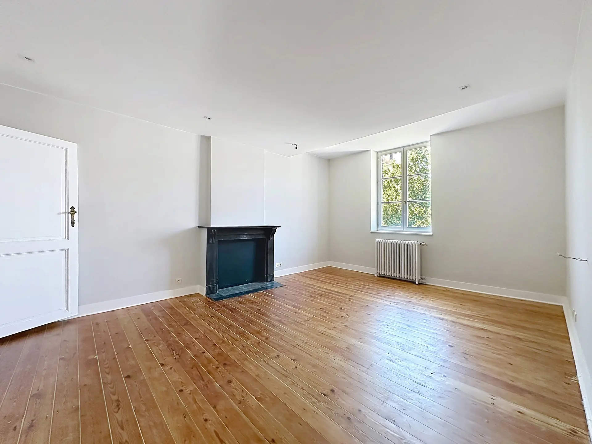 Picture 4 of 4 for Exceptional house with five bedrooms in Bruxelles