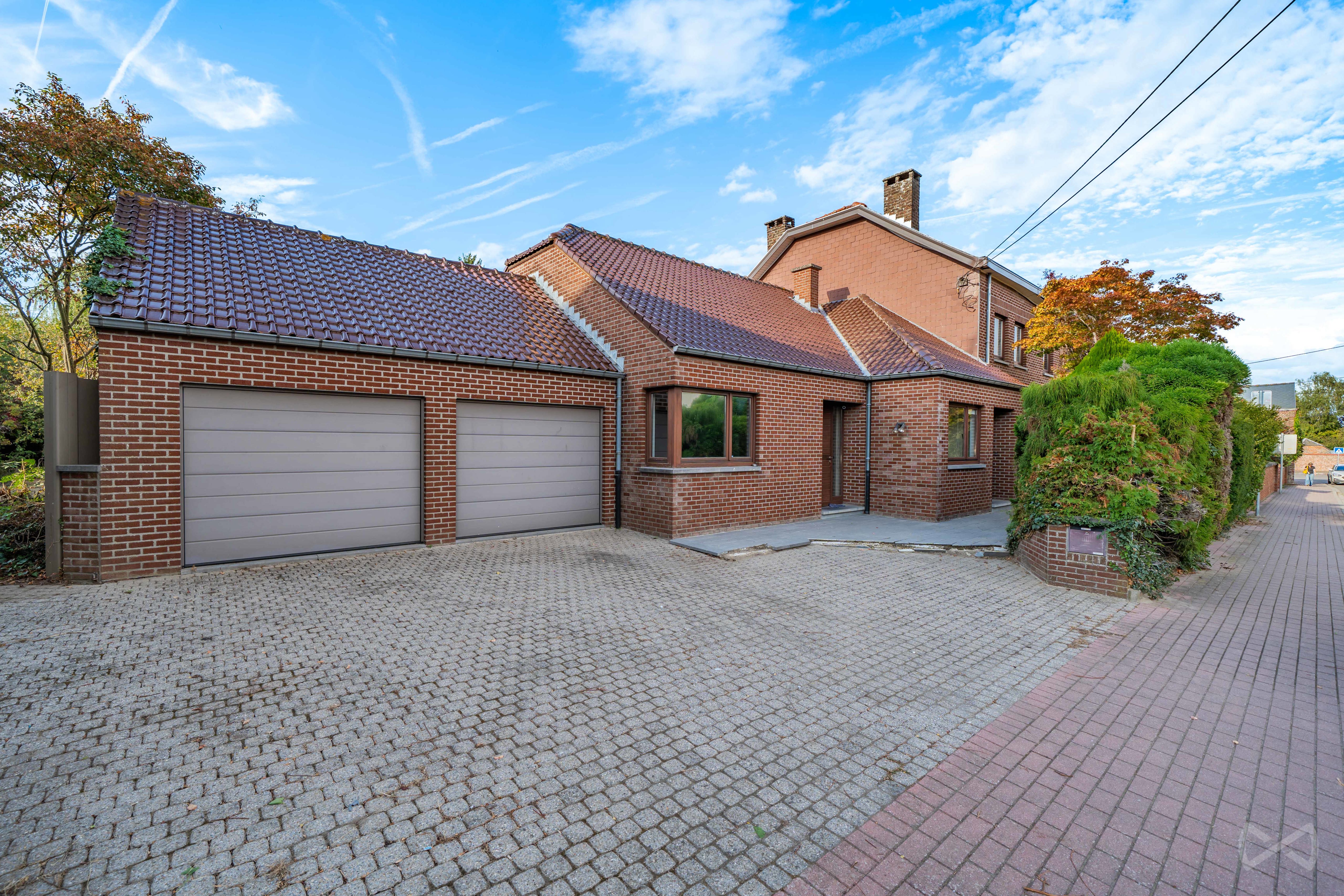 Foto 3 van 4 van Huis met vier slaapkamers in Orp-jauche