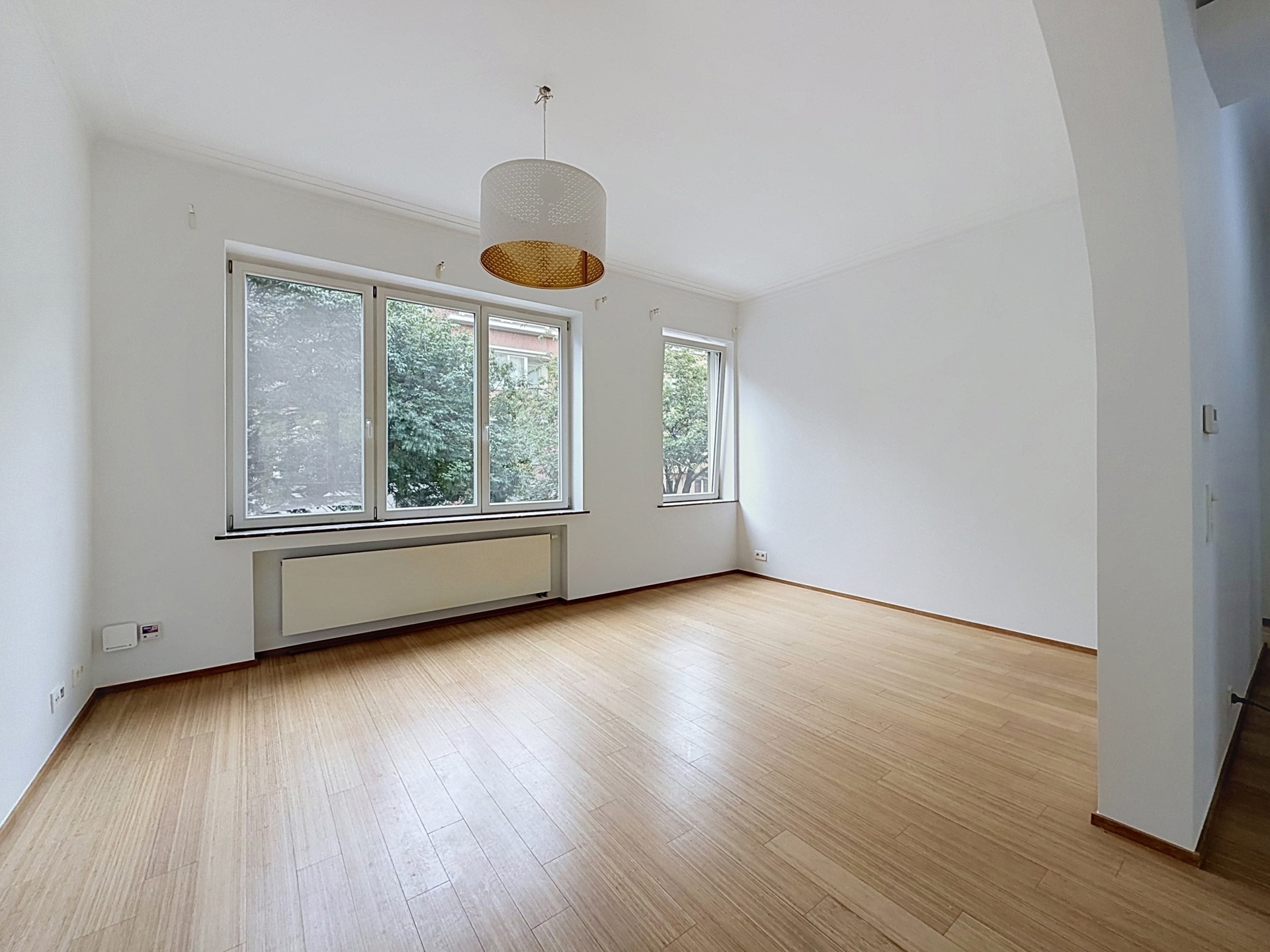 Foto 1 van 4 van Gelijkvloerse verdieping met twee slaapkamers in Etterbeek