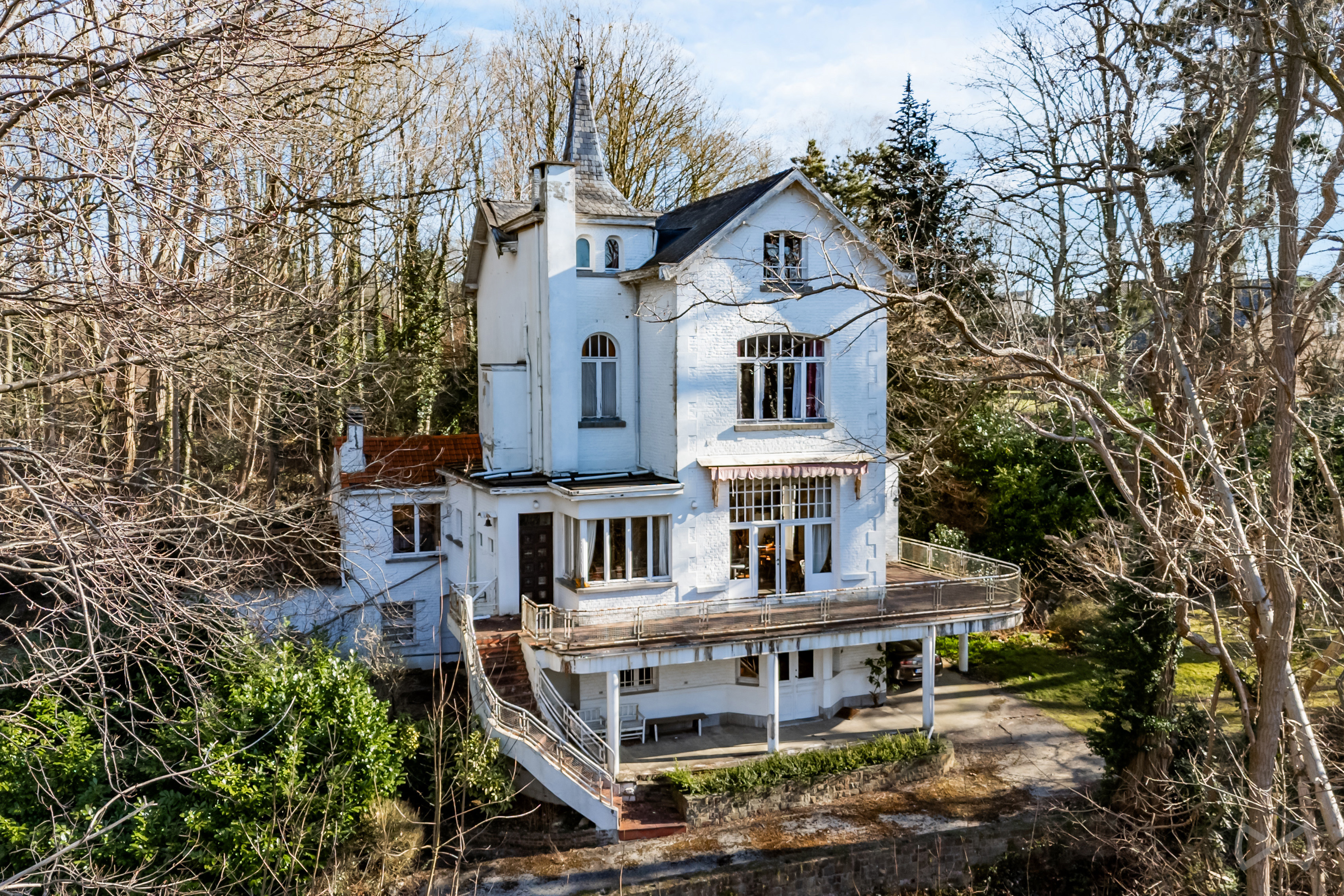 Foto 3 van 3 van Charmante woning met vier slaapkamers in Overijse