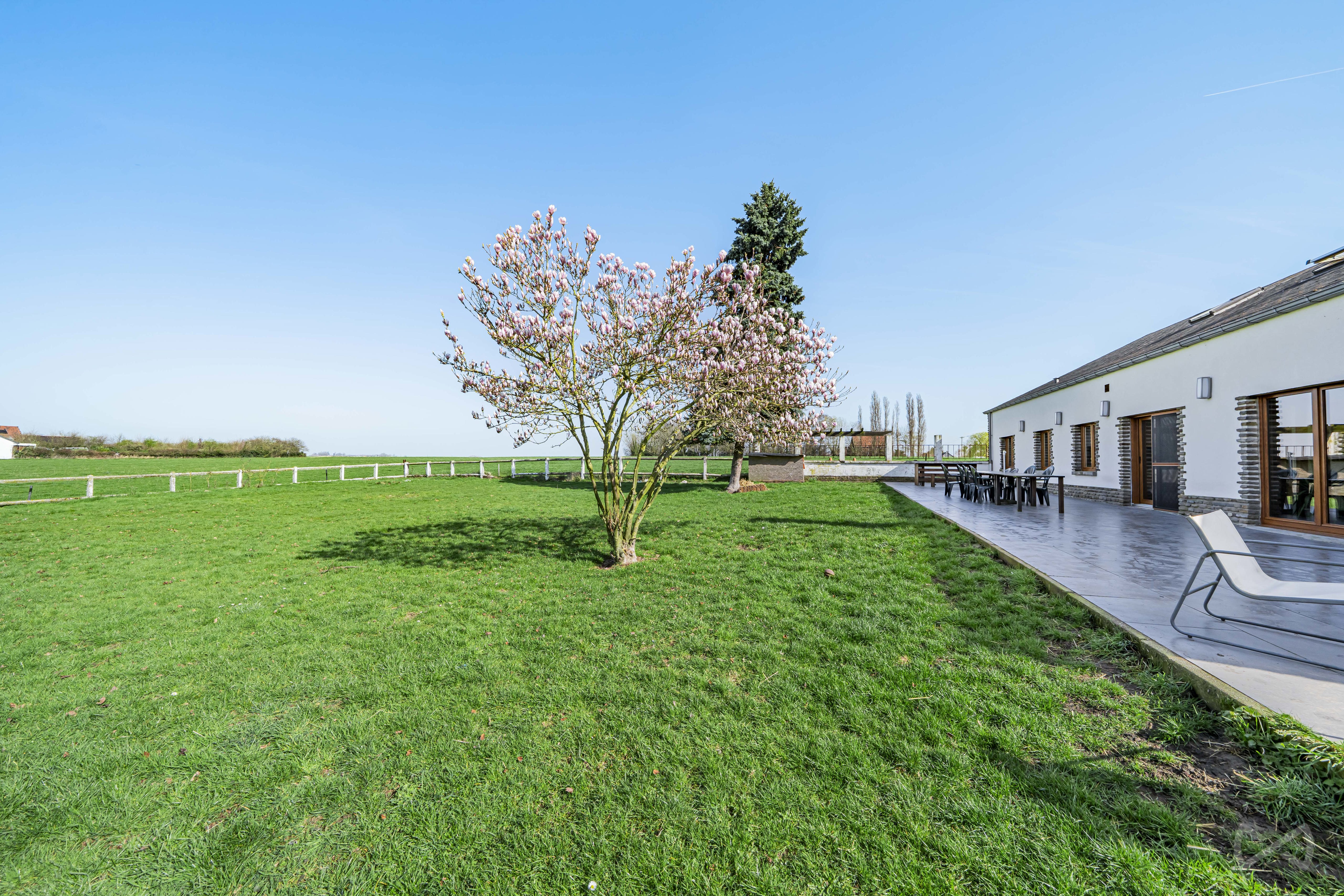 Picture 3 of 4 for Villa with five bedrooms in Braine-le-Comte