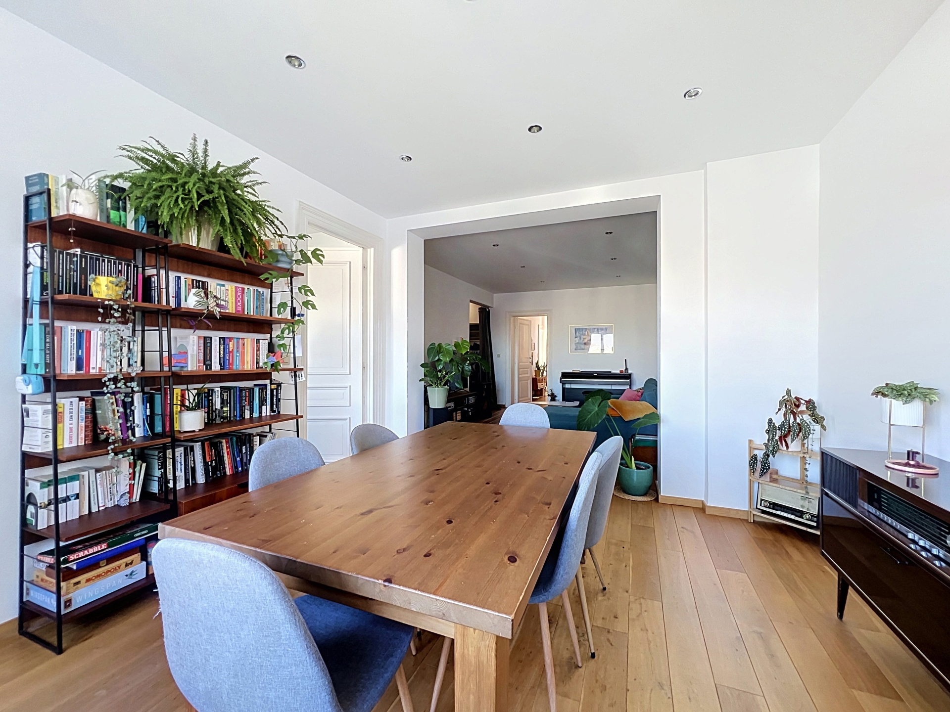 Picture 3 of 3 for Flat with two bedrooms in Saint-Gilles