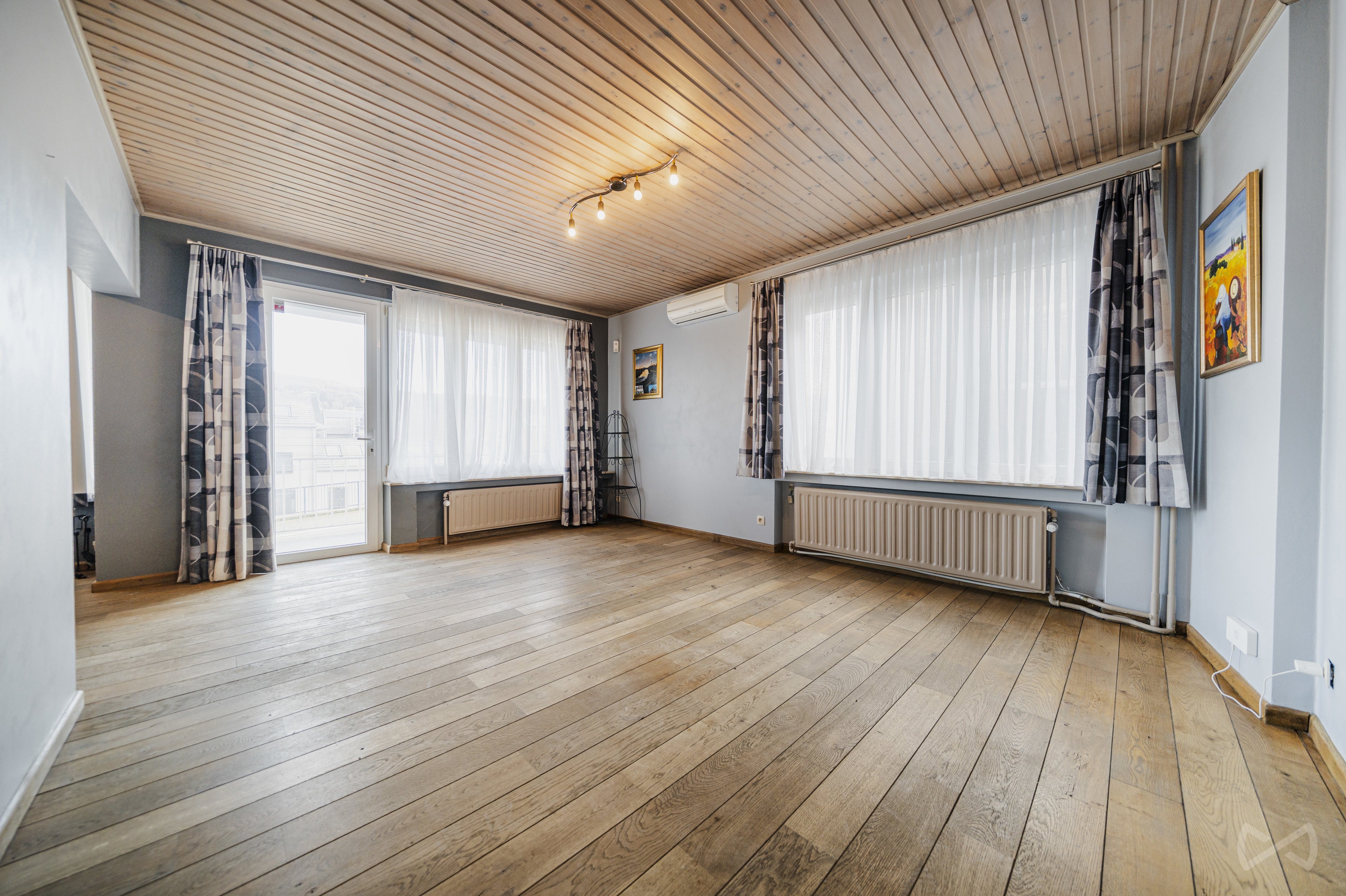 Picture 3 of 4 for Villa with five bedrooms in Engis