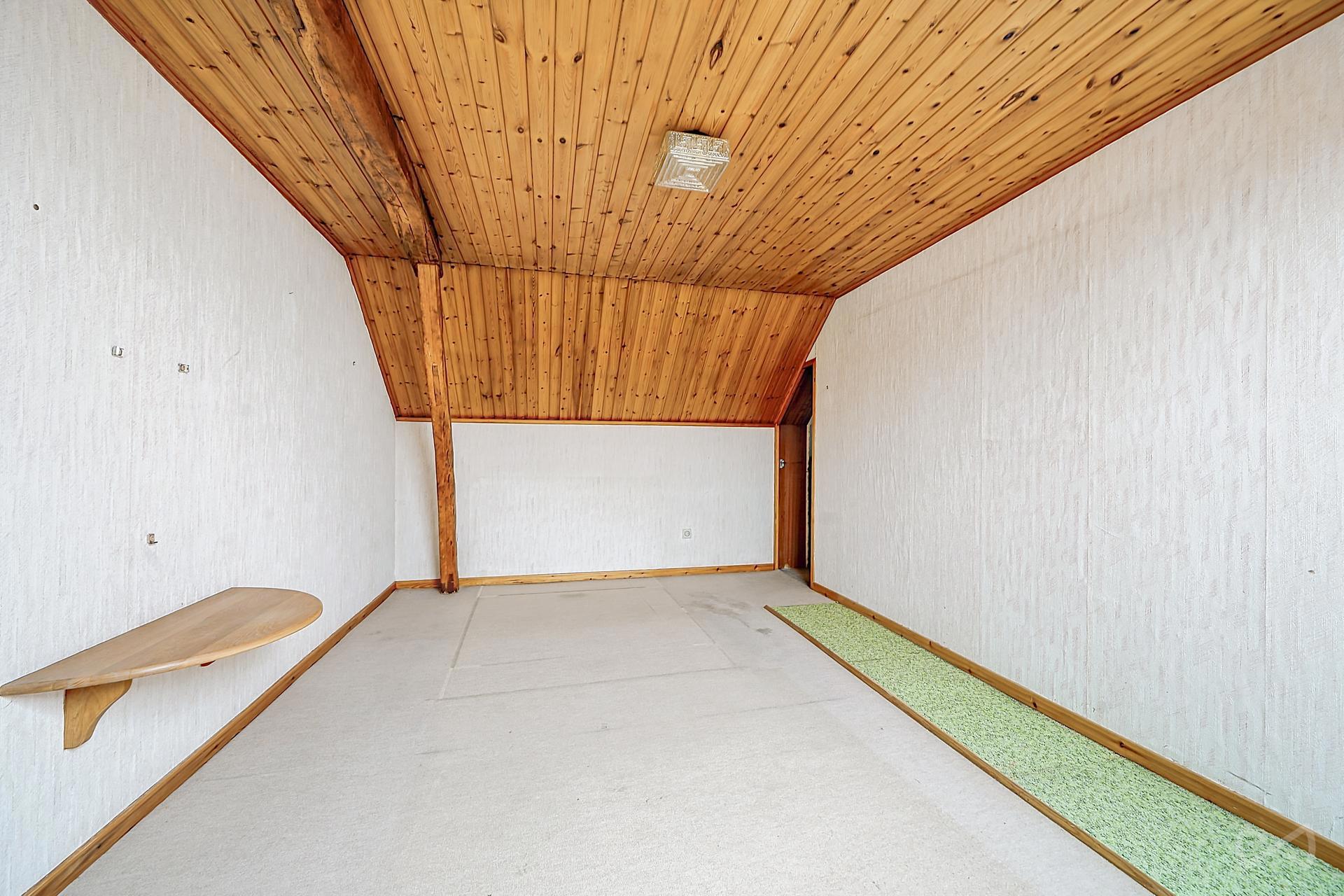 Photo 2 sur 4 pour Maison de cinq chambres à Peissant