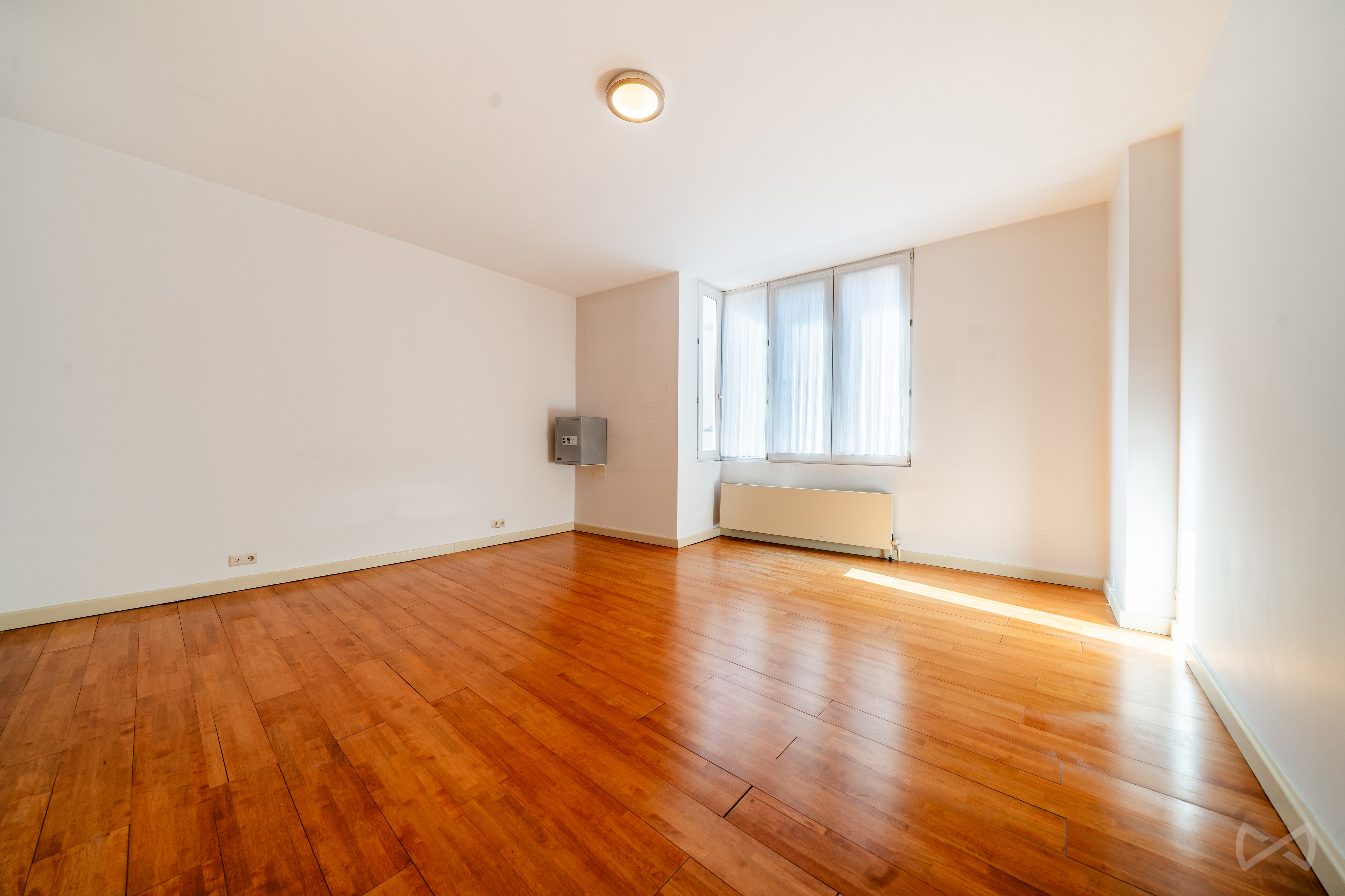 Picture 2 of 4 for Flat with three bedrooms in Bruxelles