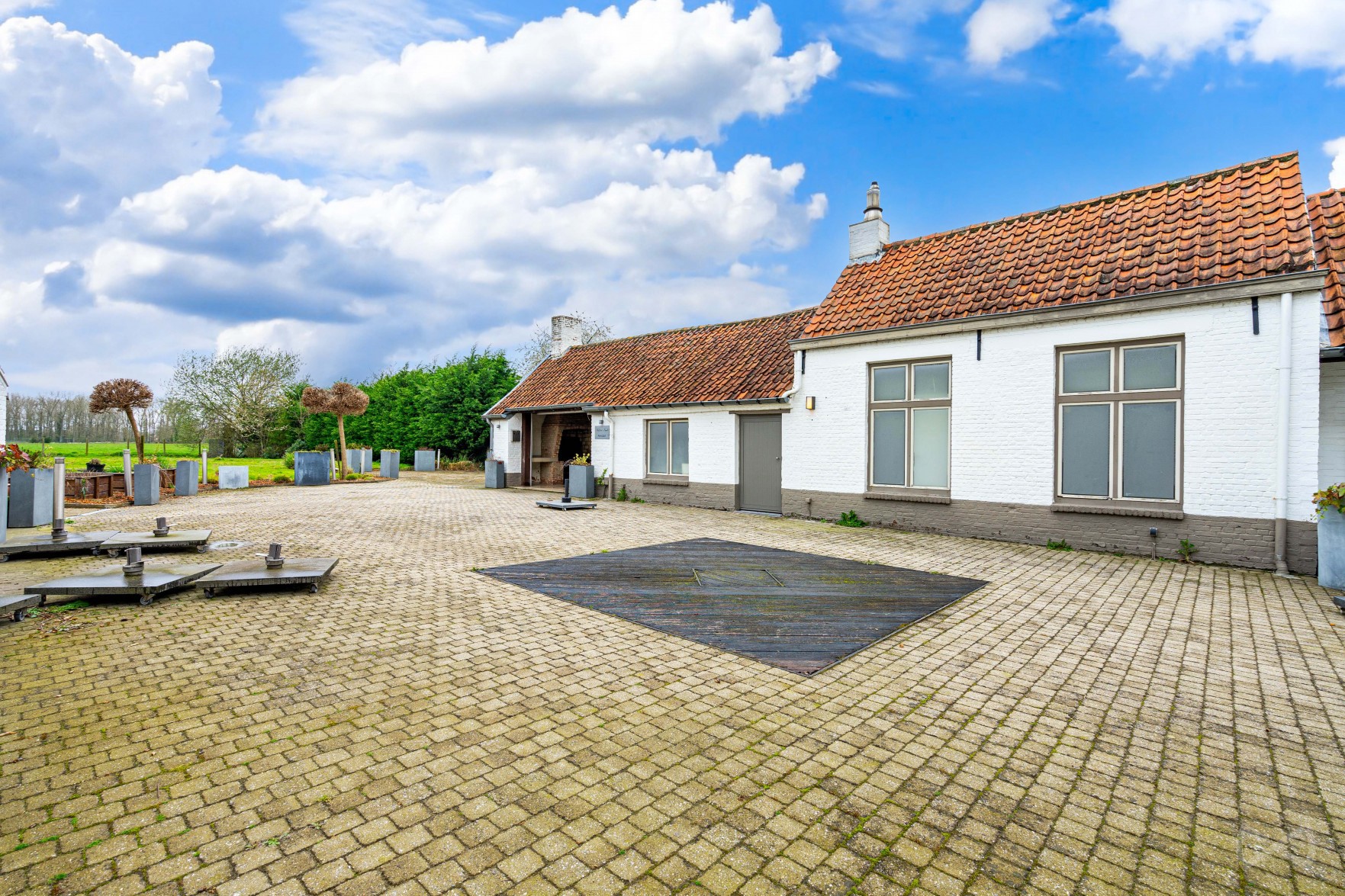 Picture 3 of 4 for Hotel/restaurant/bar in Wolvertem