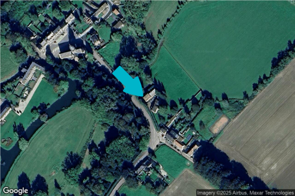 Photo 1 sur 2 pour Maison de quatre chambres à Lombise