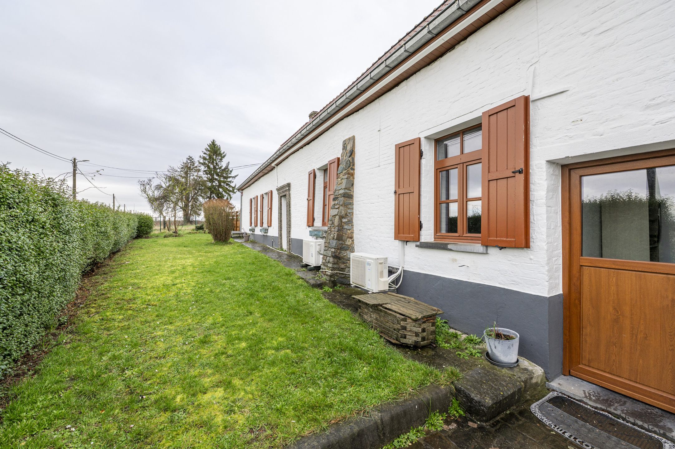 Picture 1 of 5 for Villa farmtype with five bedrooms in Enghien
