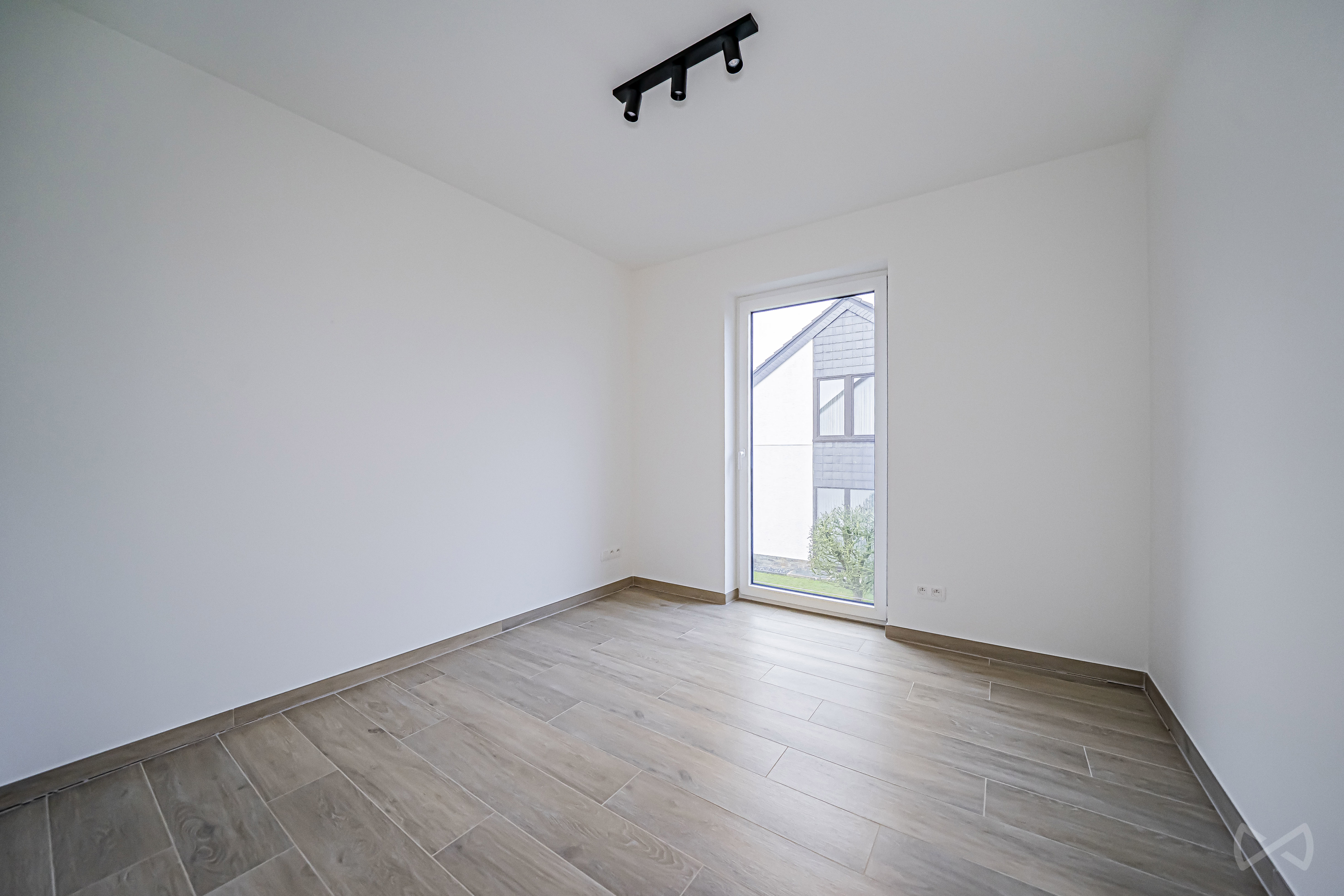 Picture 1 of 4 for Flat with three bedrooms in Sankt vith