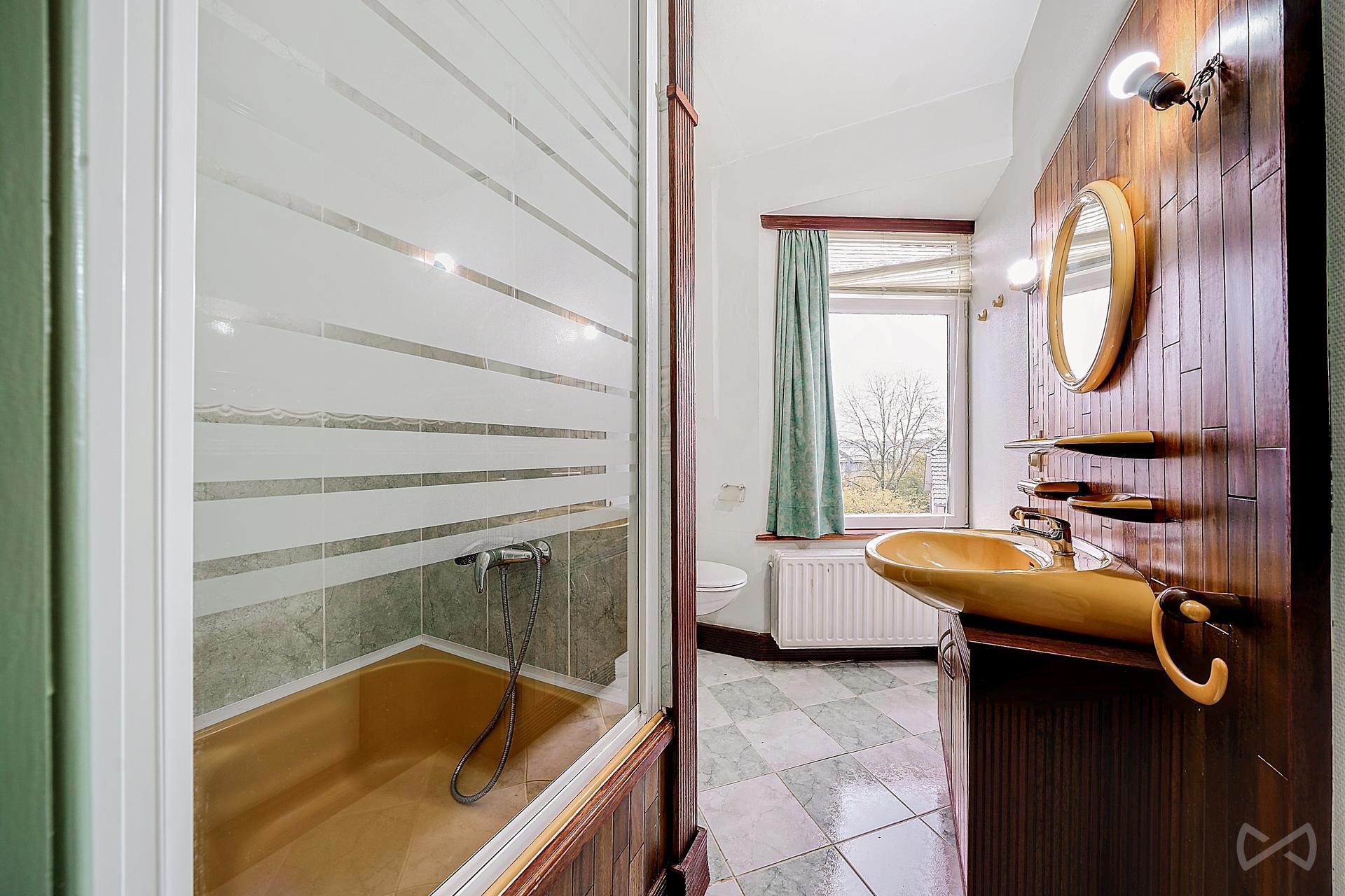 Picture 1 of 4 for Bel-etage with three bedrooms in Verviers