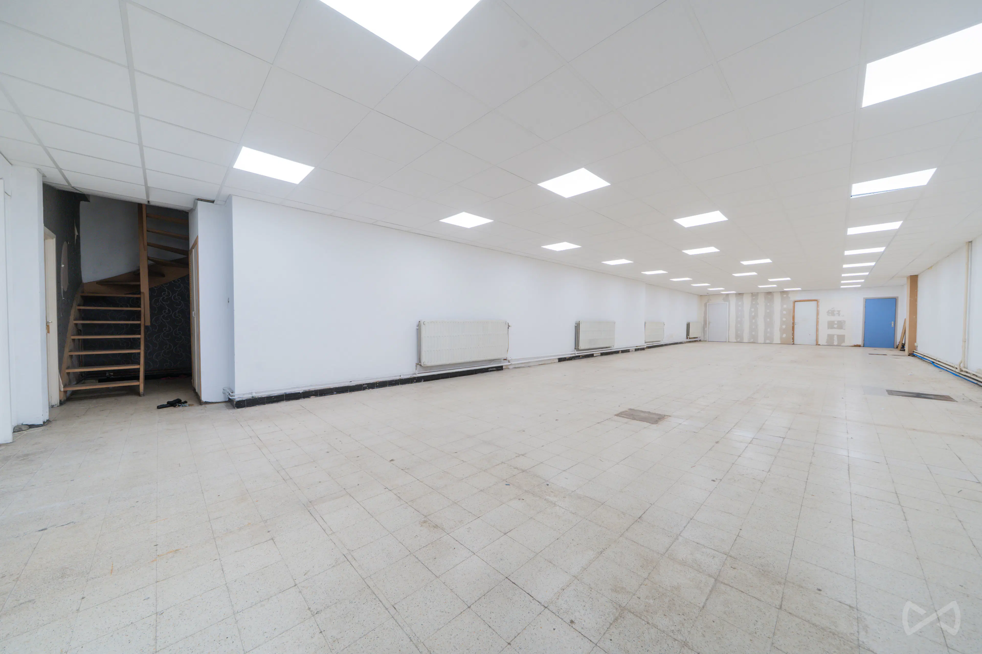 Picture 1 of 4 for Multi-purpose building with three bedrooms in Basècles