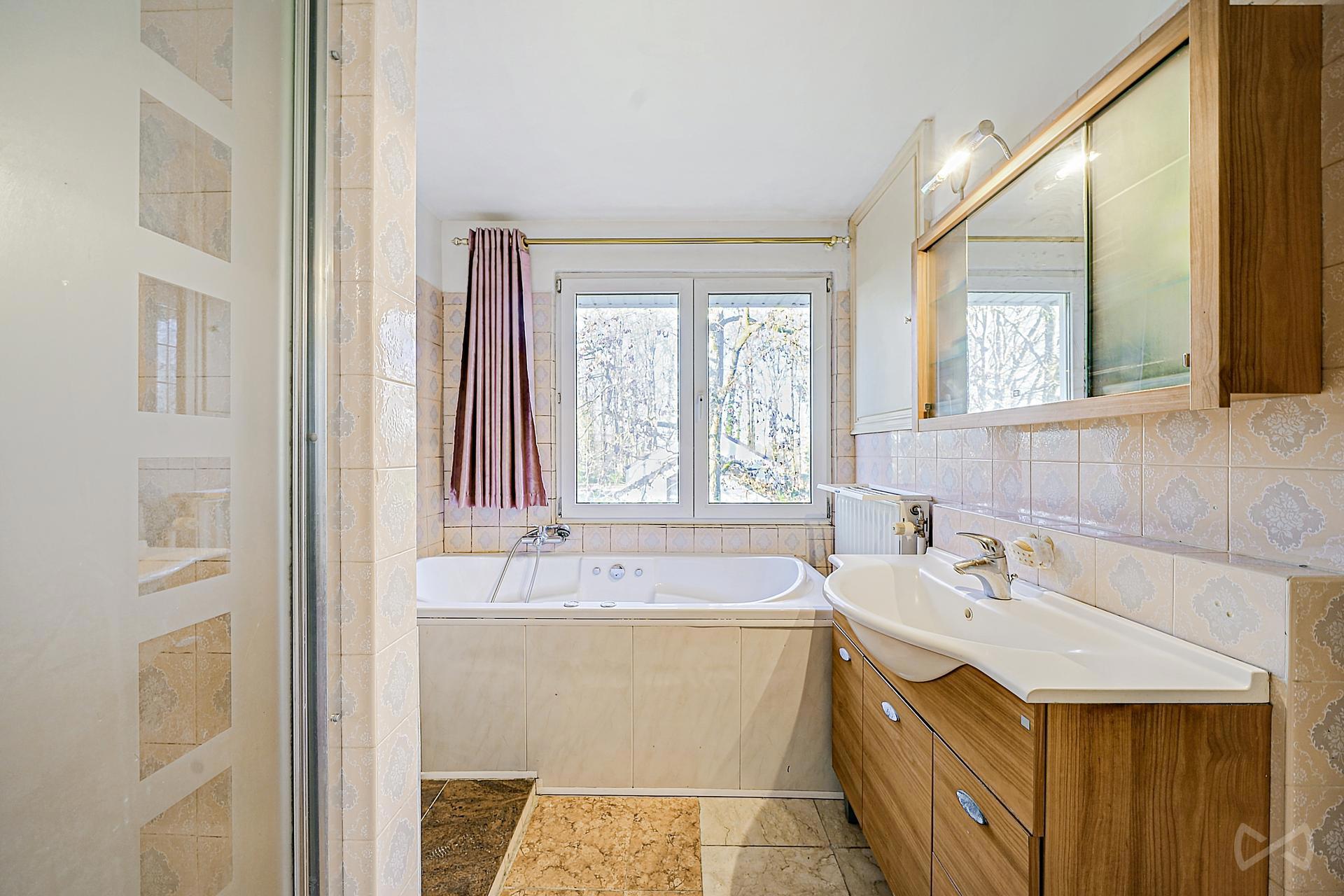 Picture 4 of 4 for Villa with five bedrooms in Rixensart