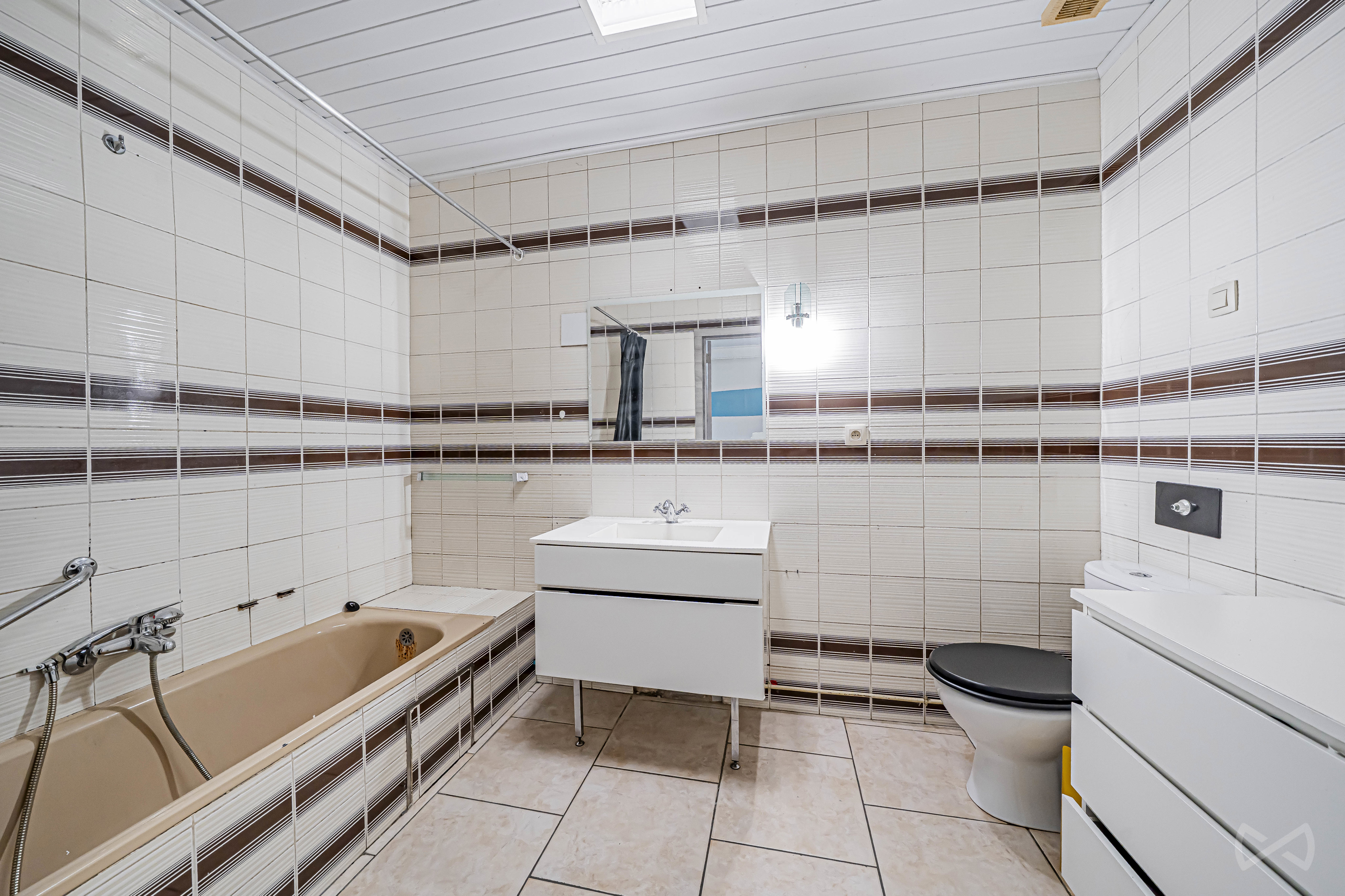Picture 4 of 4 for House with two bedrooms in Châtelet