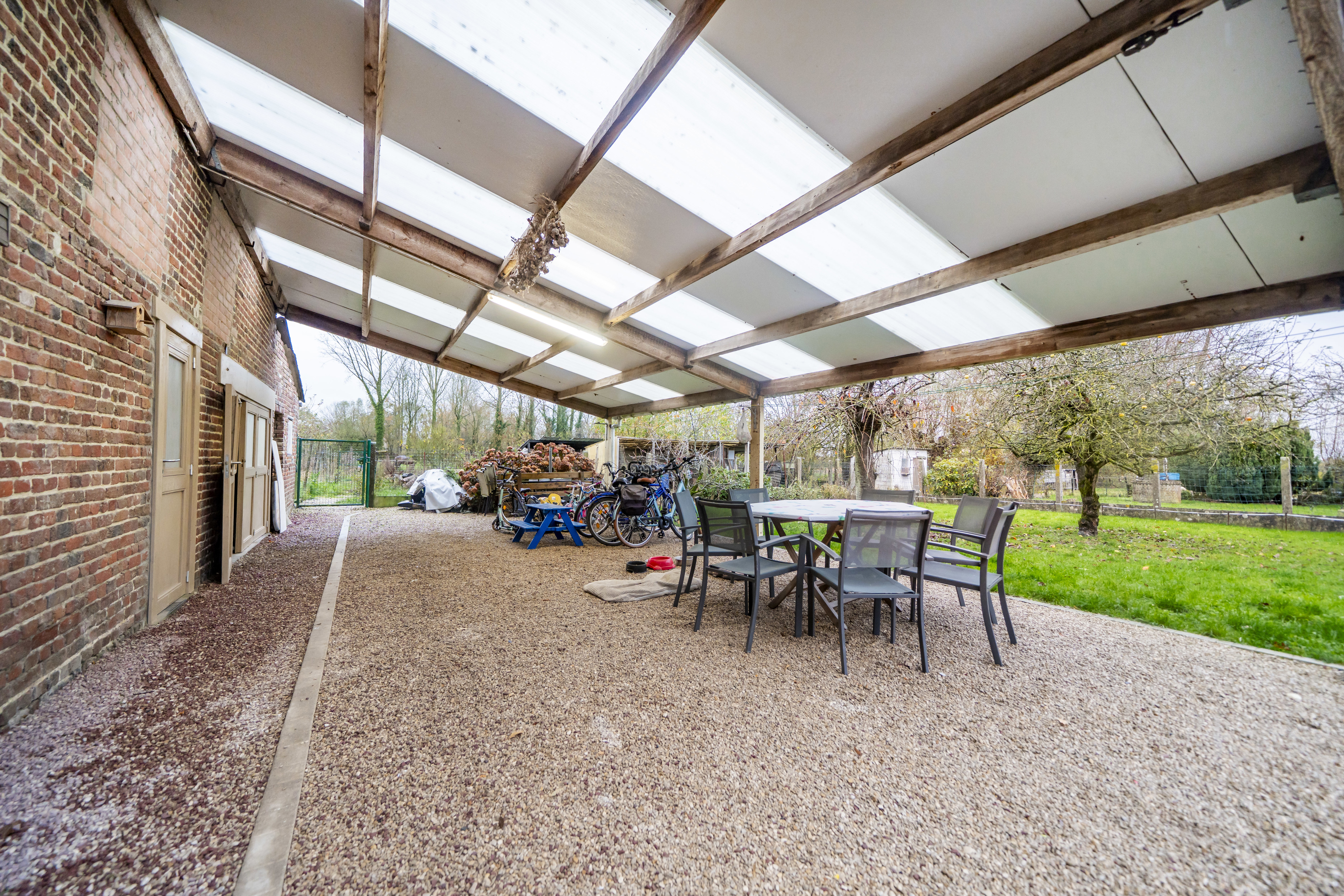 Picture 4 of 4 for House with six bedrooms in ChiÈvres