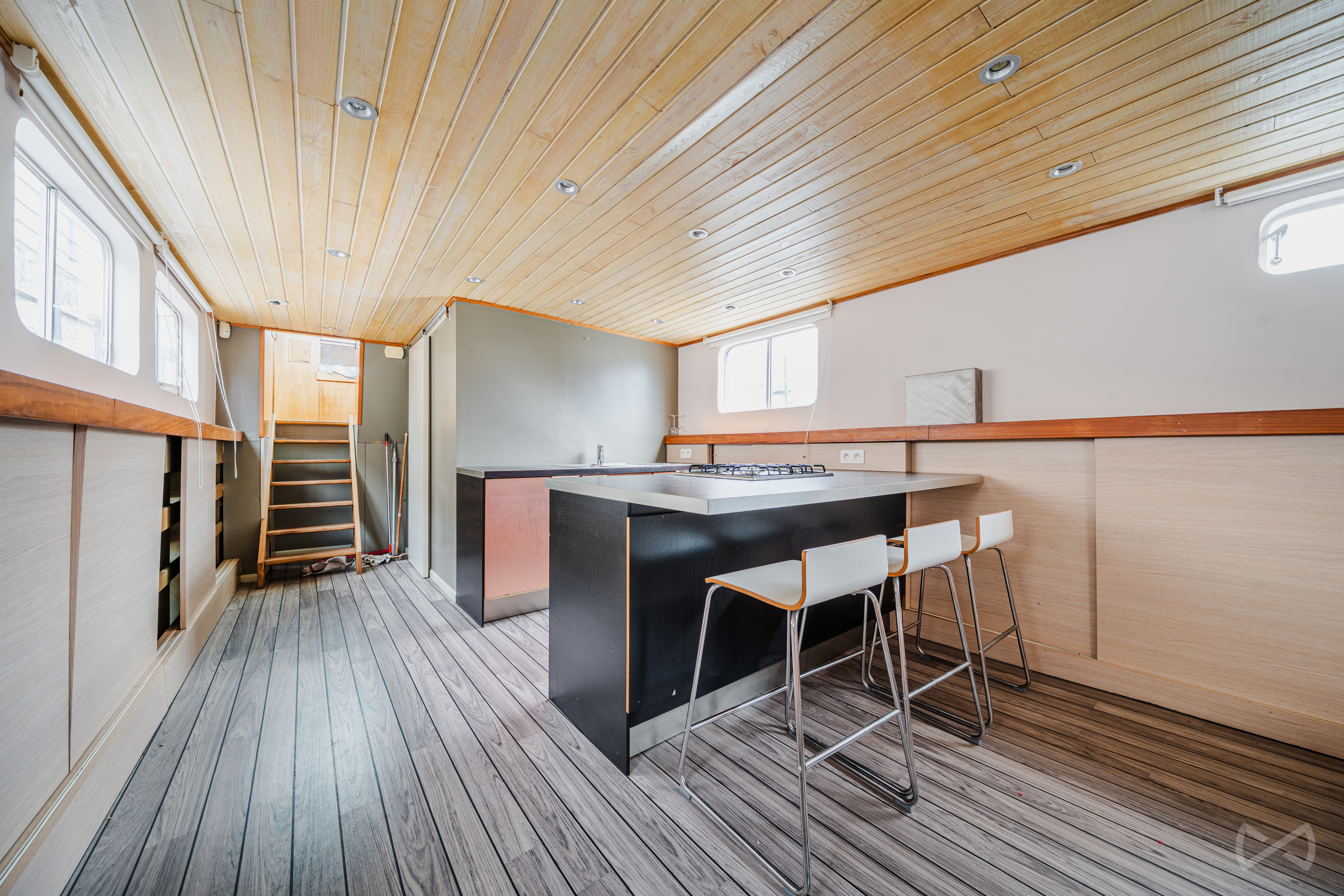 Picture 4 of 4 for Houseboat with one bedroom in Liège