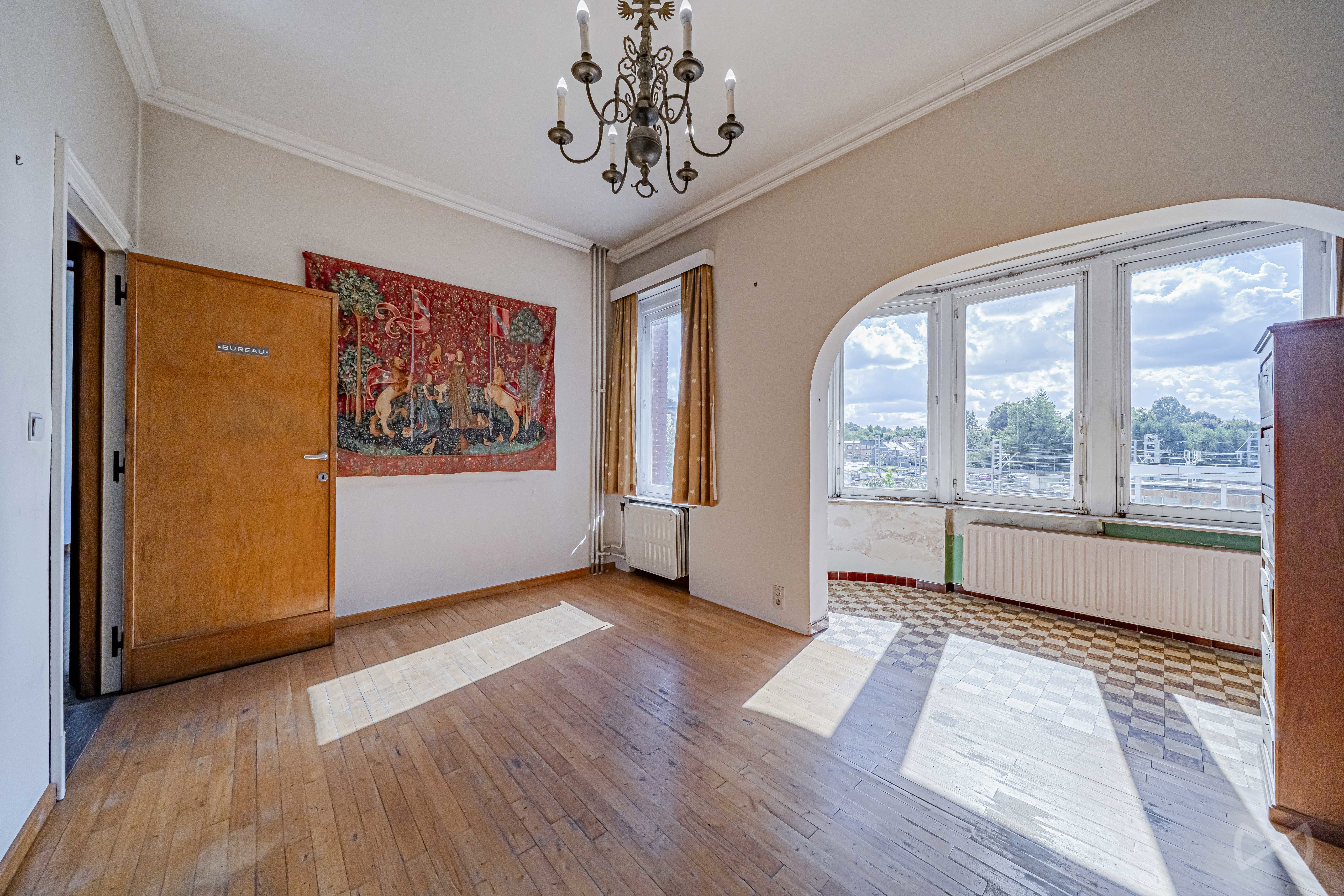 Picture 2 of 4 for House with six bedrooms in Ciney