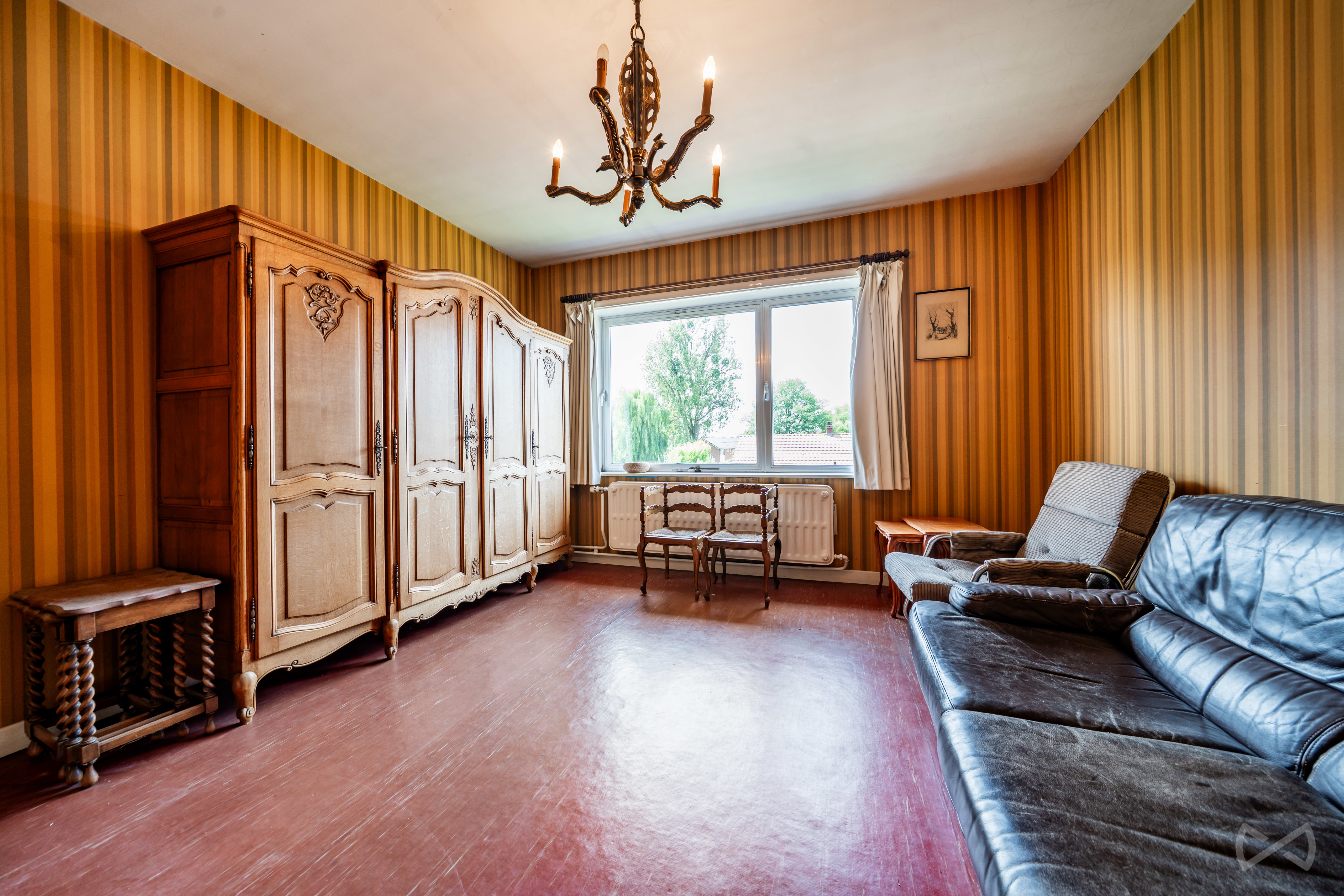 Photo 1 sur 4 pour Maison de cinq chambres à Thuin