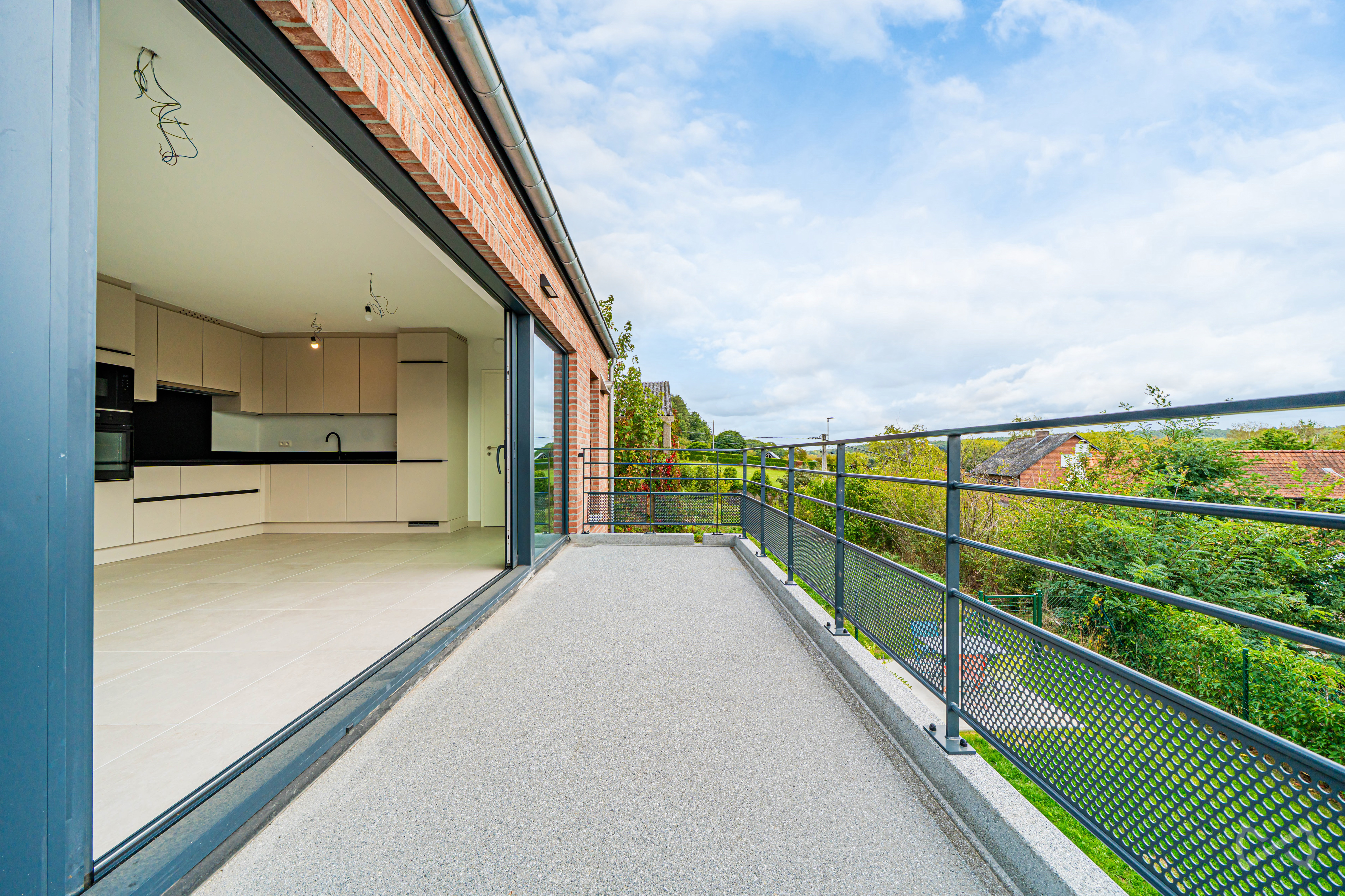 Picture 3 of 3 for Duplex with three bedrooms in Court-saint-Étienne
