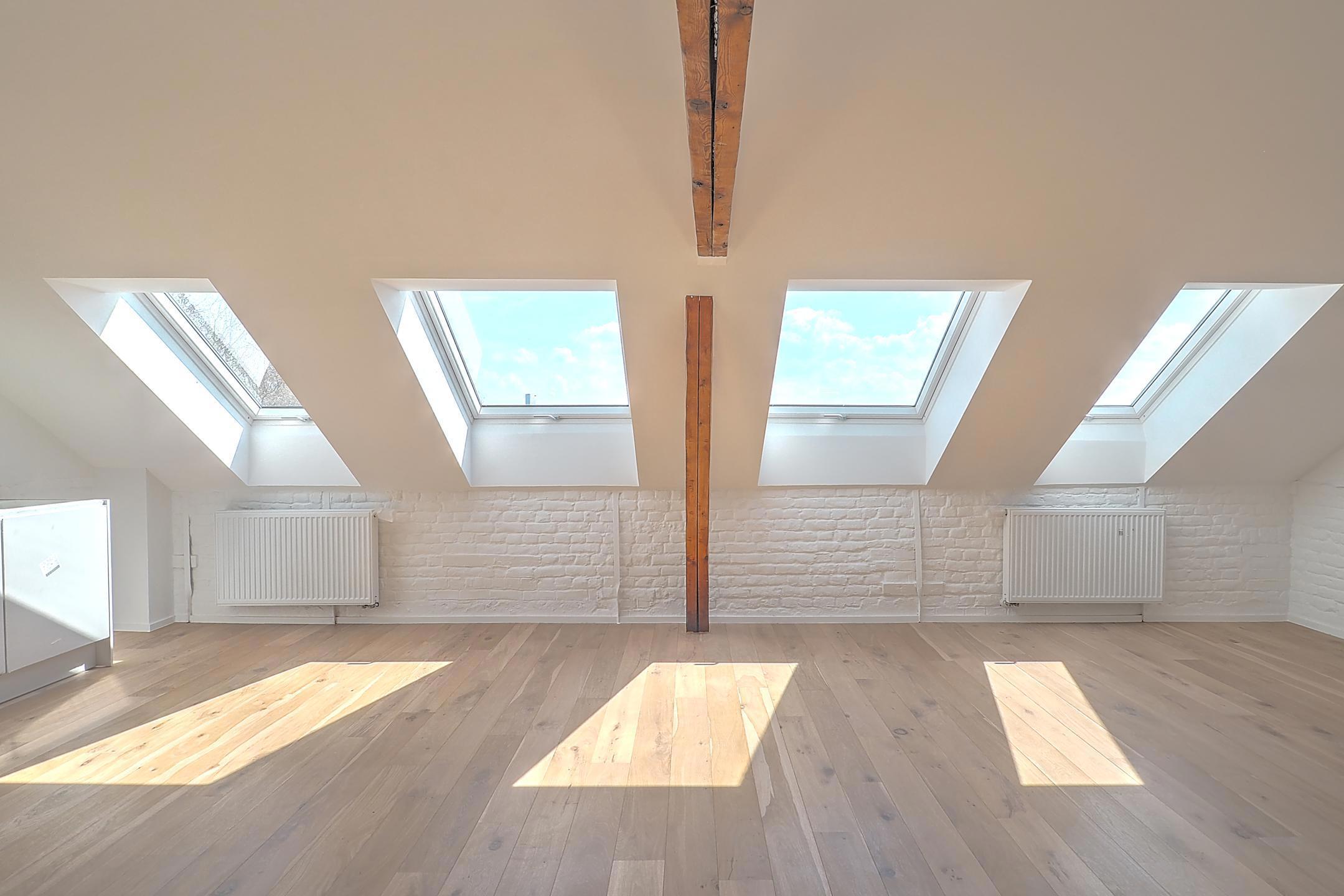 Picture 1 of 2 for Flat in Molenbeek-Saint-Jean