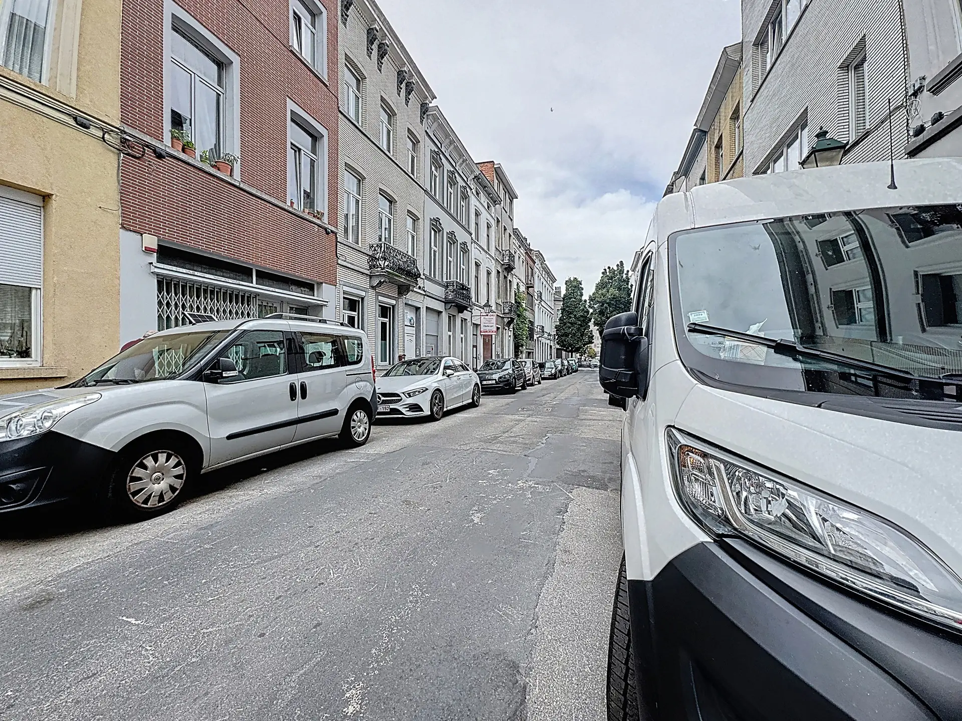Picture 1 of 3 for Flat with one bedroom in Saint-Gilles