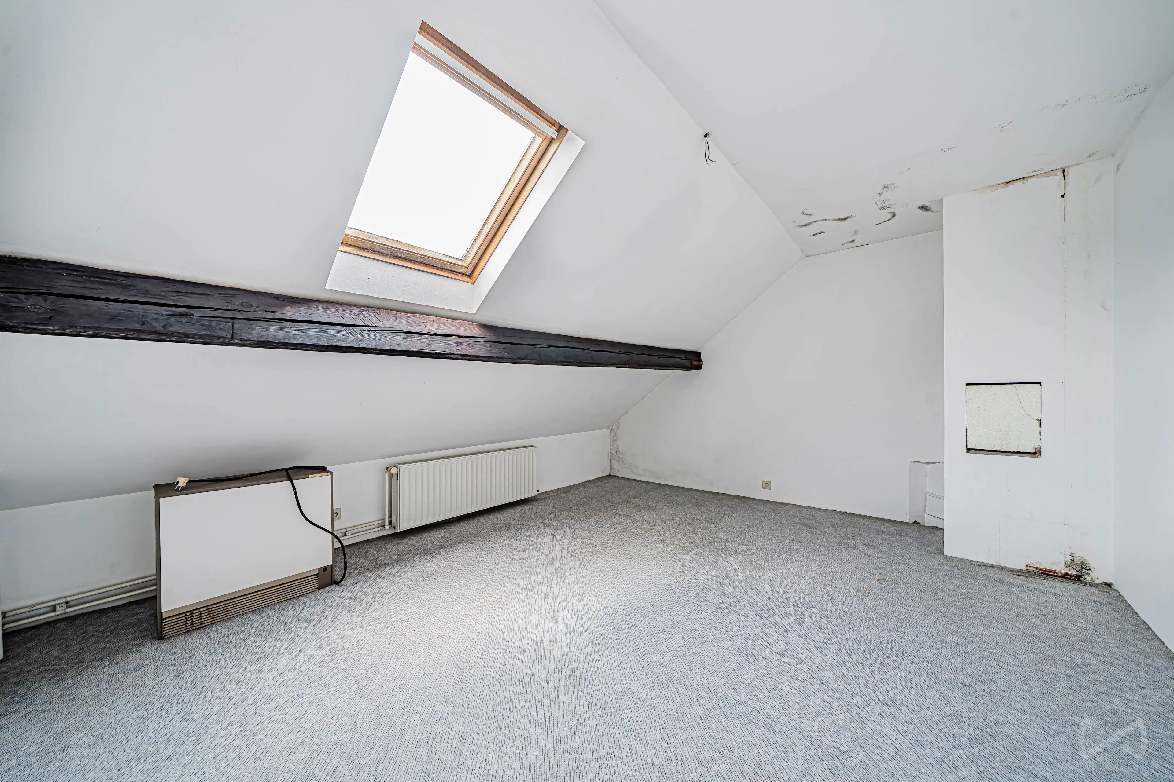 Foto 4 van 4 van Buitengewoon huis met zes slaapkamers in Lincent
