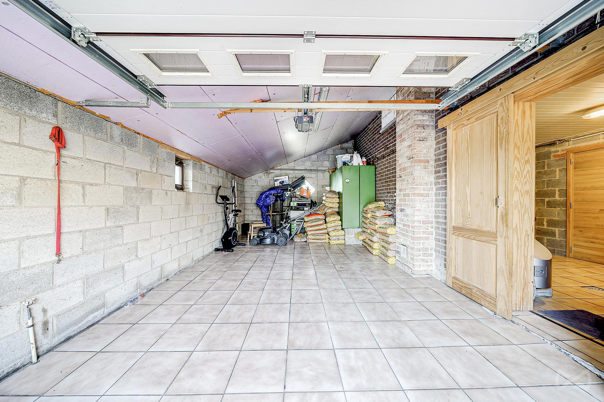 Picture 3 of 4 for House with four bedrooms in Beaufays