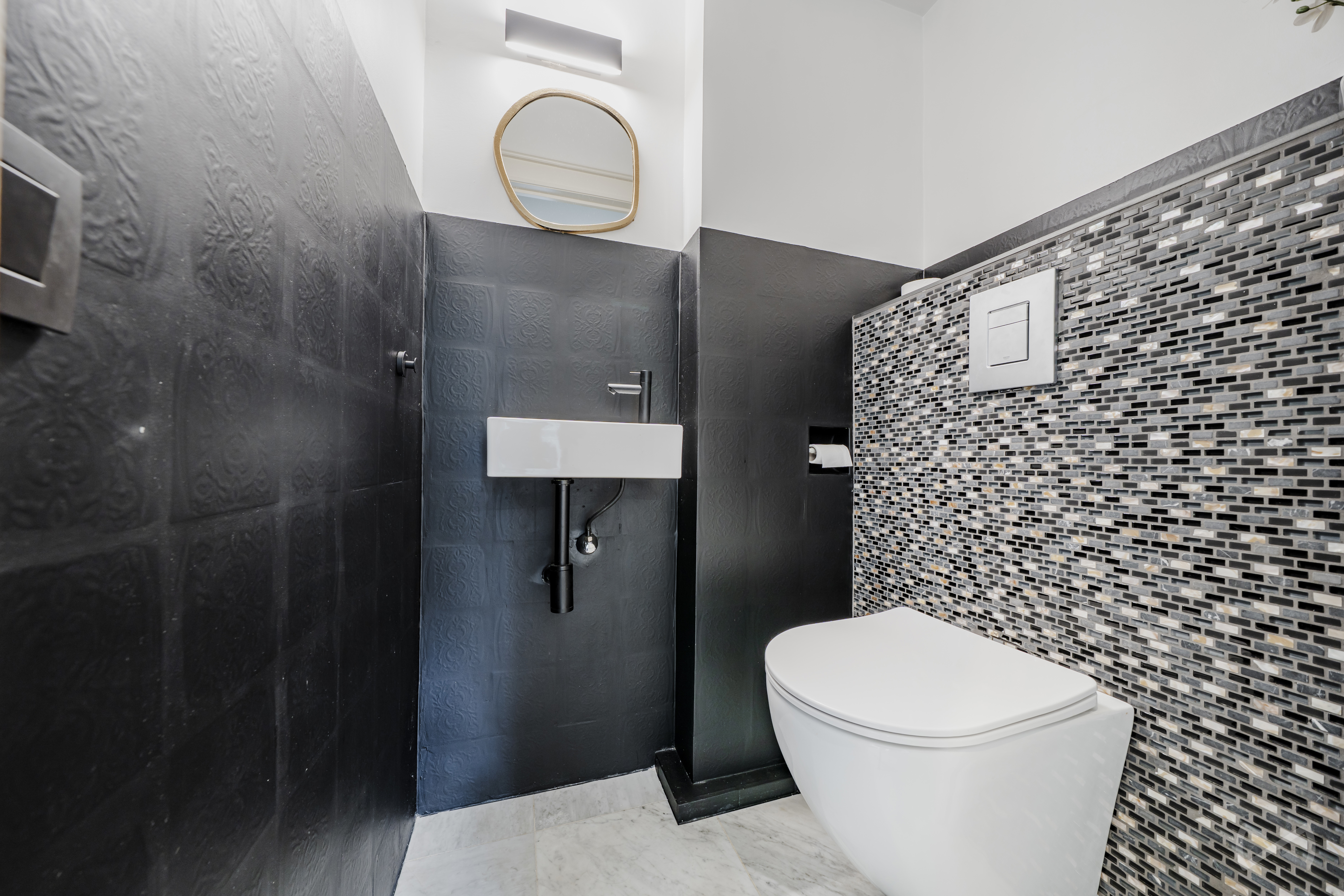 Picture 1 of 4 for Flat with two bedrooms in Uccle