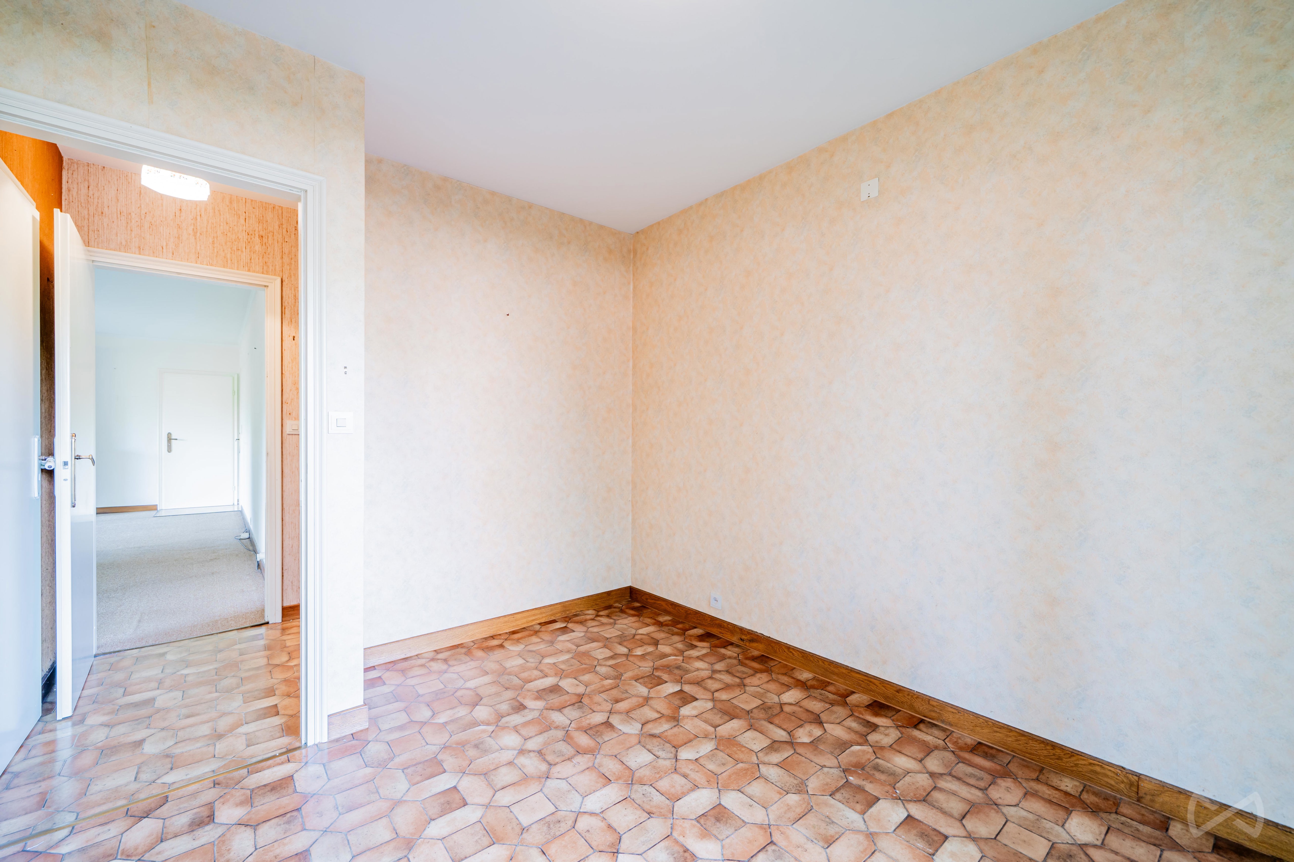 Picture 3 of 4 for Flat with three bedrooms in Tournai