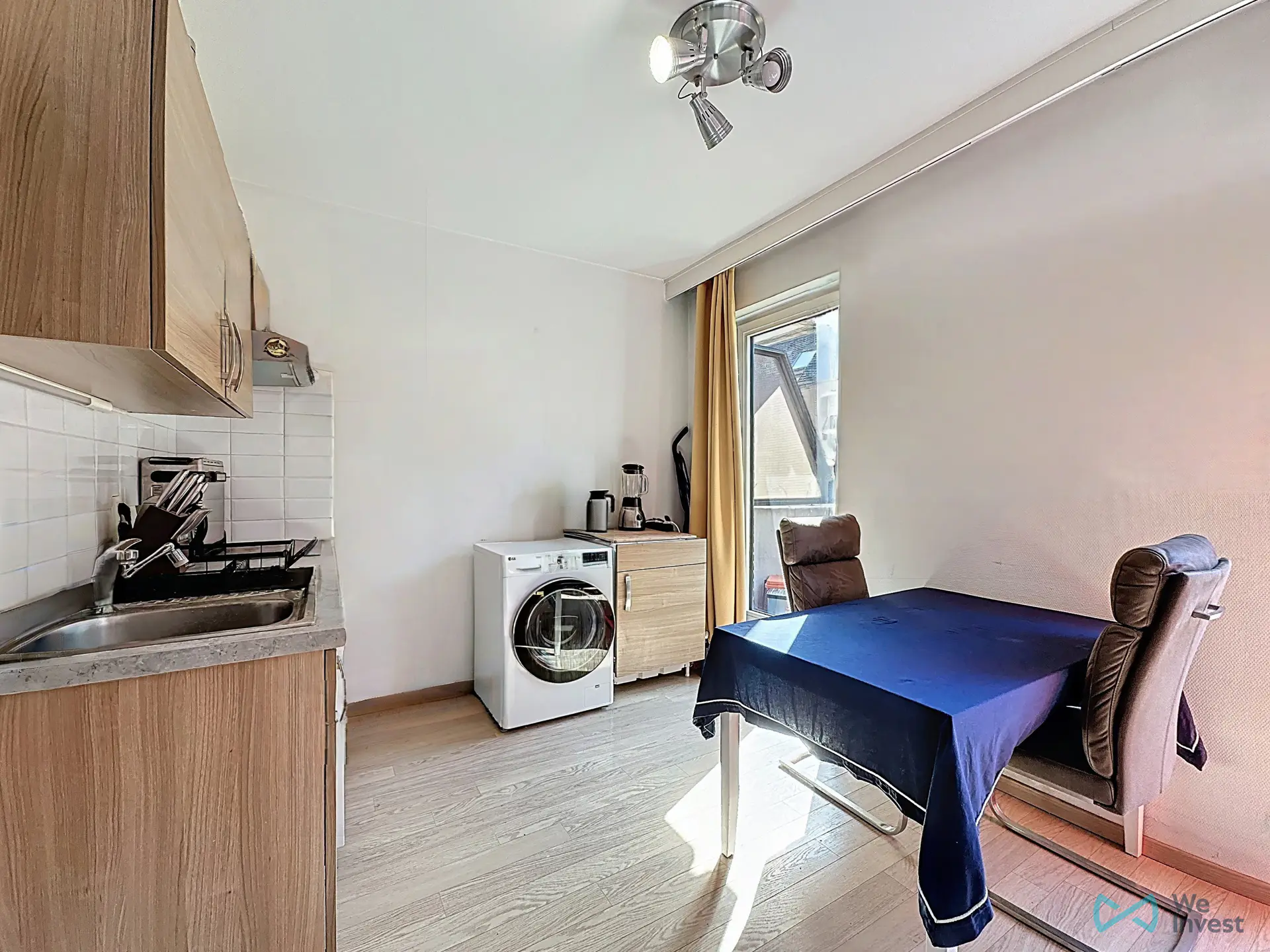 Picture 3 of 3 for Studio in Ixelles