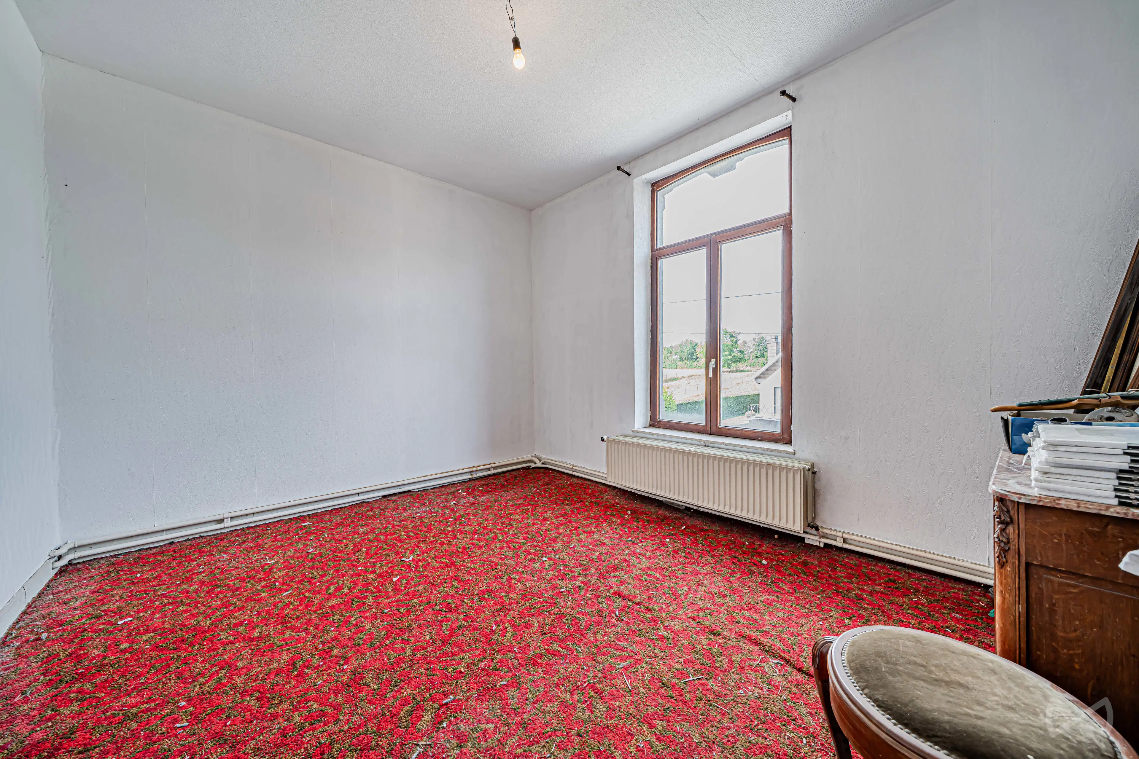 Foto 4 van 4 van Villa met zes slaapkamers in Thisnes