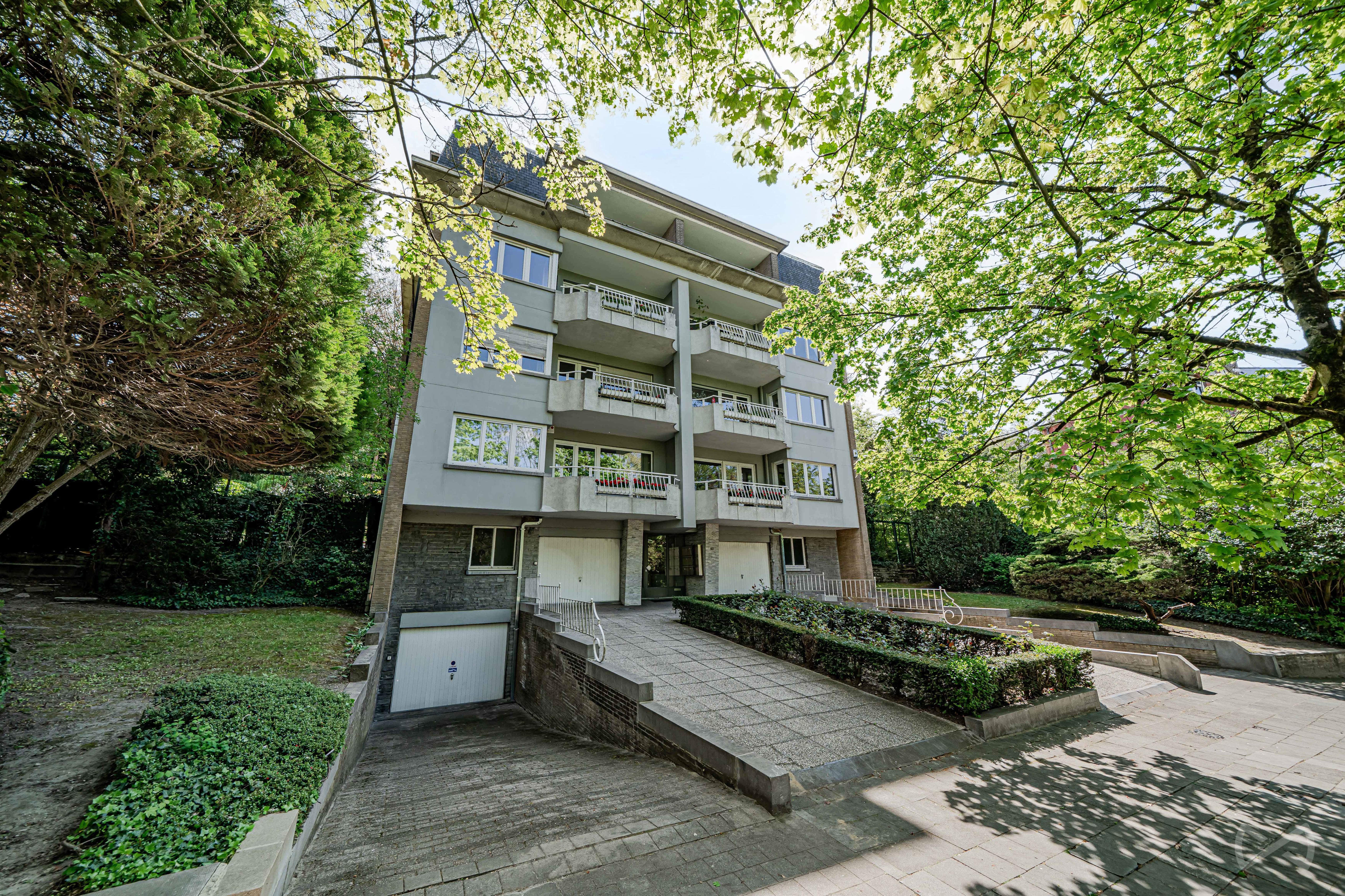 Picture 1 of 4 for Flat with three bedrooms in Forest