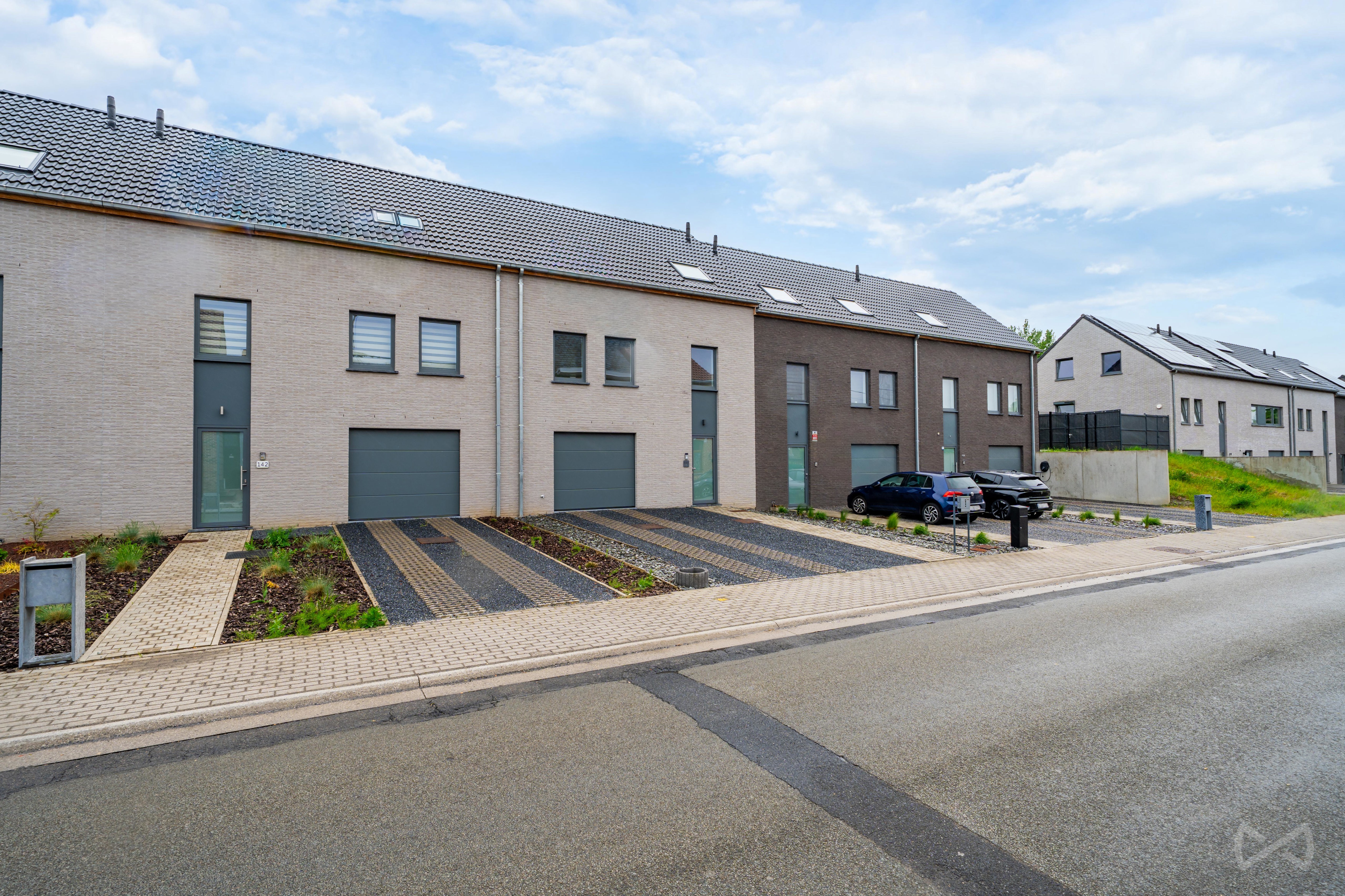 Foto 3 van 4 van Huis met drie slaapkamers in Manage Bellecourt