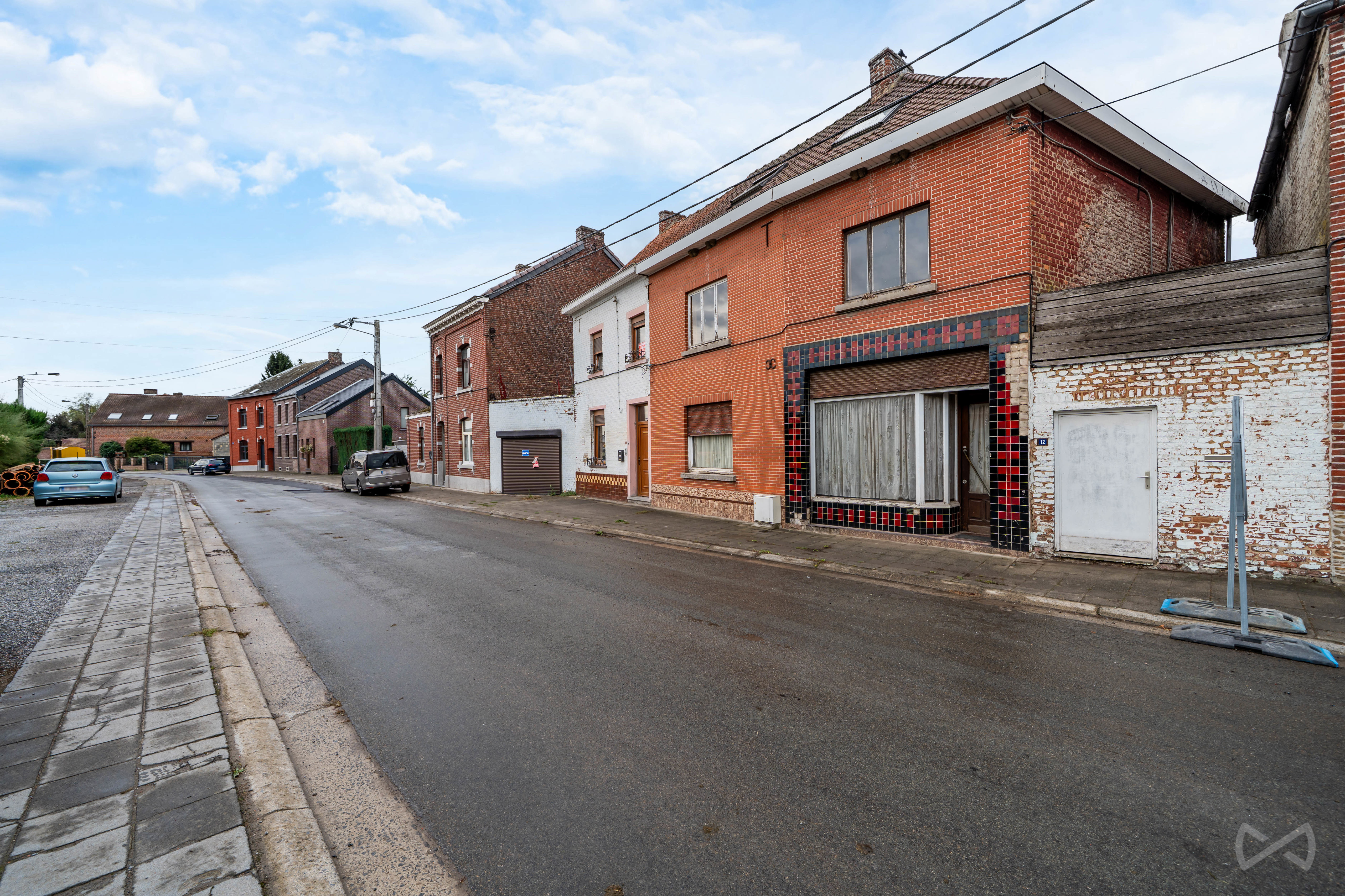 Photo 2 sur 4 pour Maison de quatre chambres à Ville-sur-haine