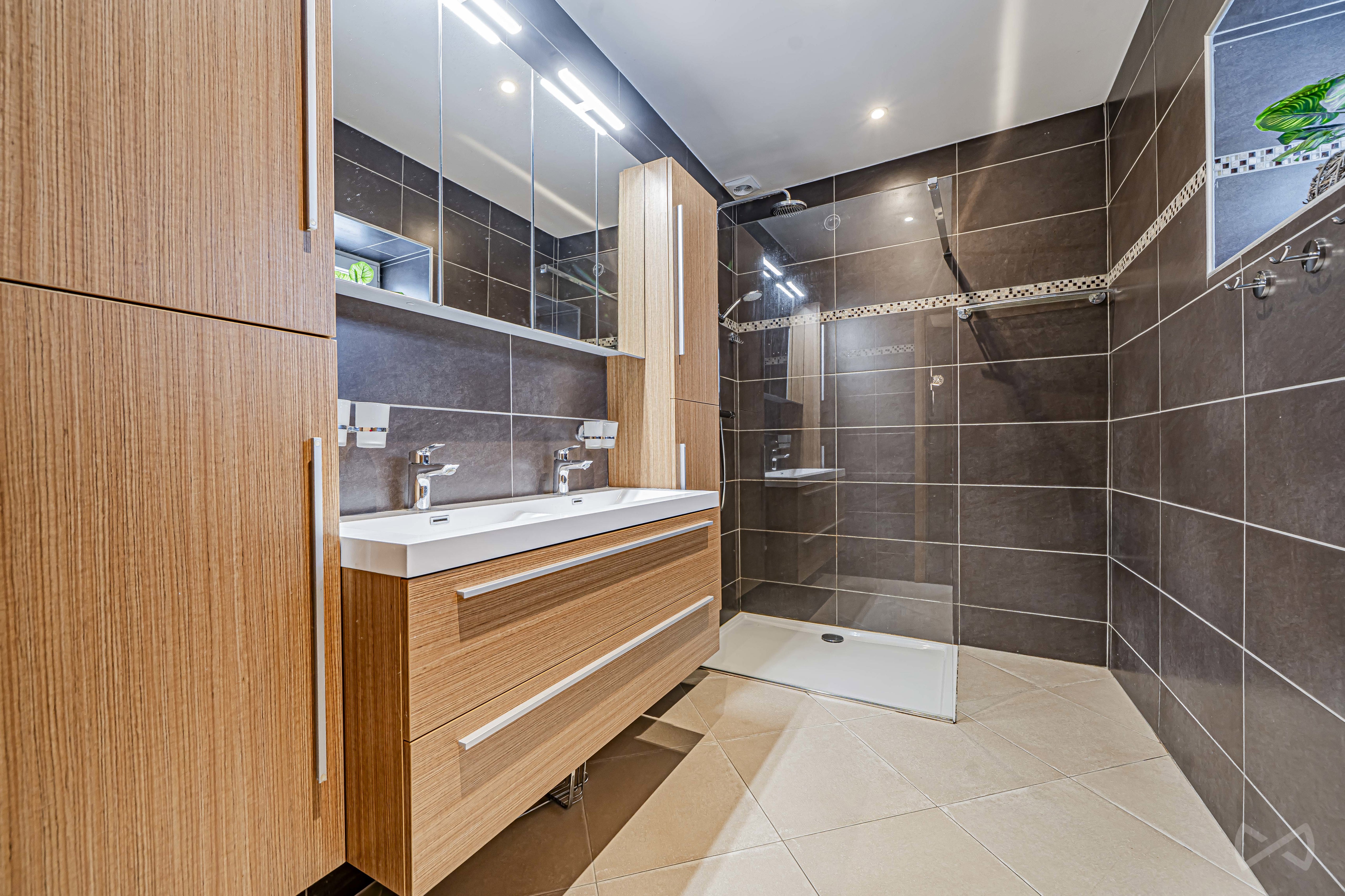 Photo 4 sur 4 pour Maison de cinq chambres à Gerpinnes