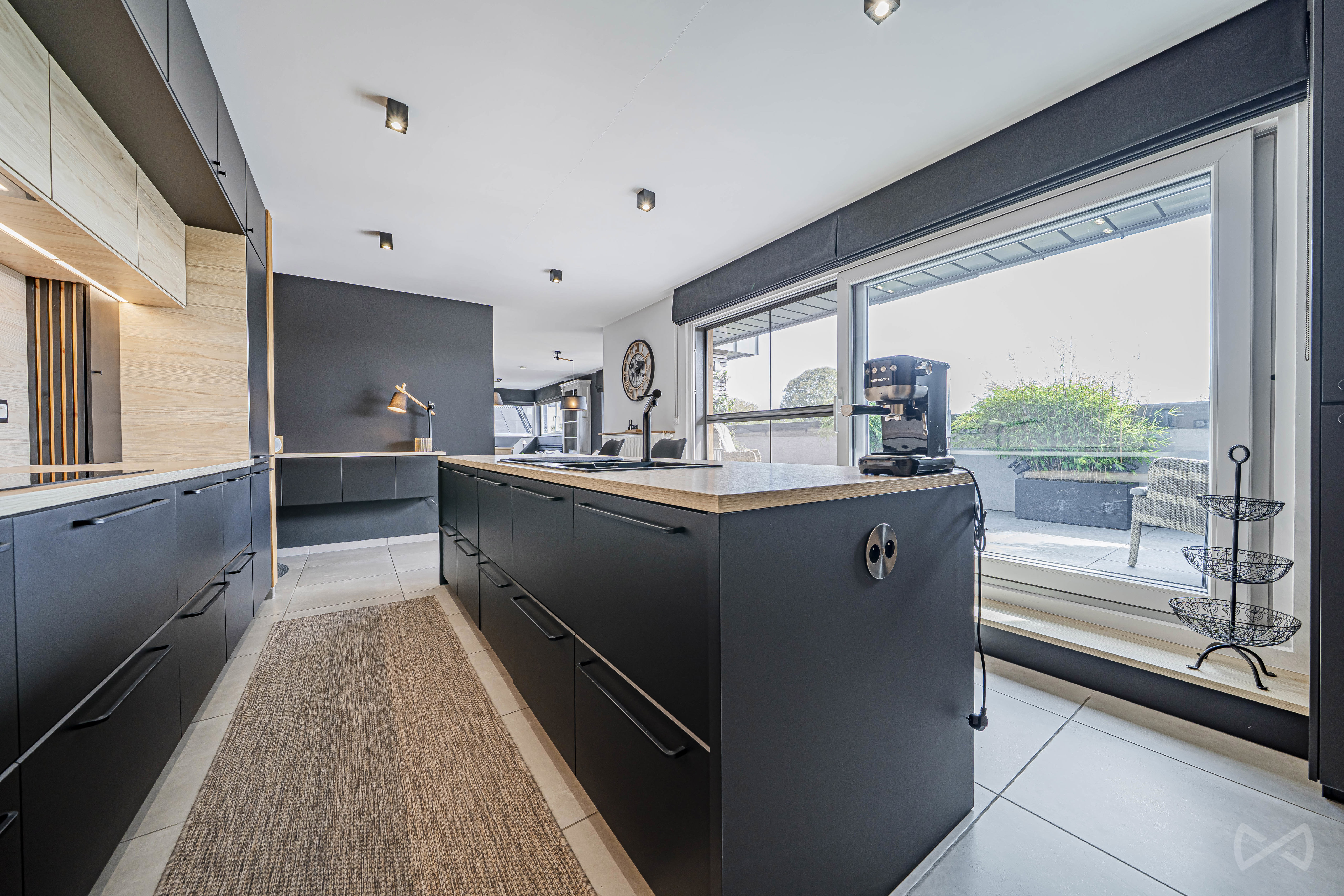 Photo 1 sur 4 pour Penthouse de trois chambres à Liège