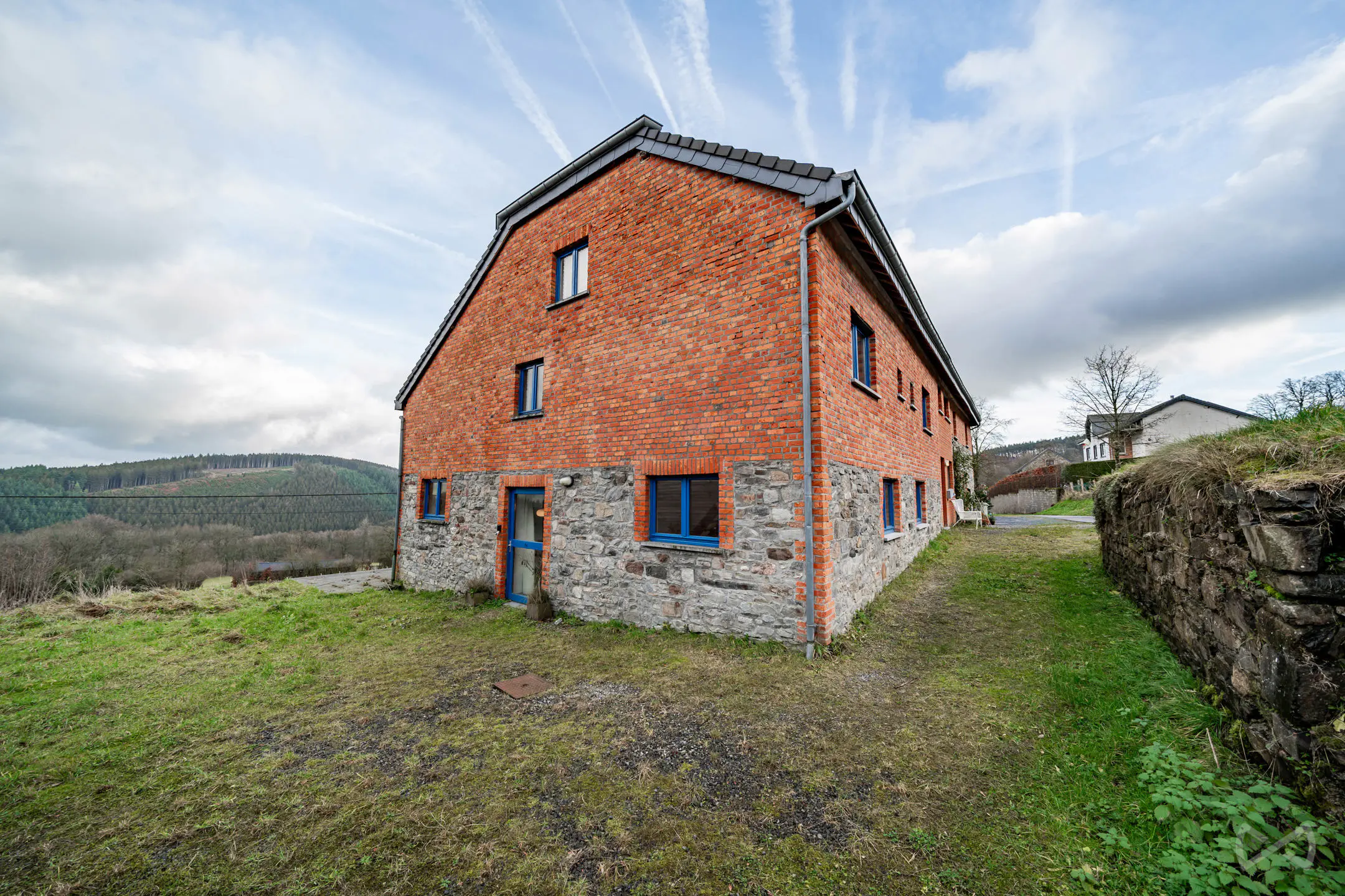 Photo 4 sur 4 pour Immeuble à appartements de sept chambres à Stavelot