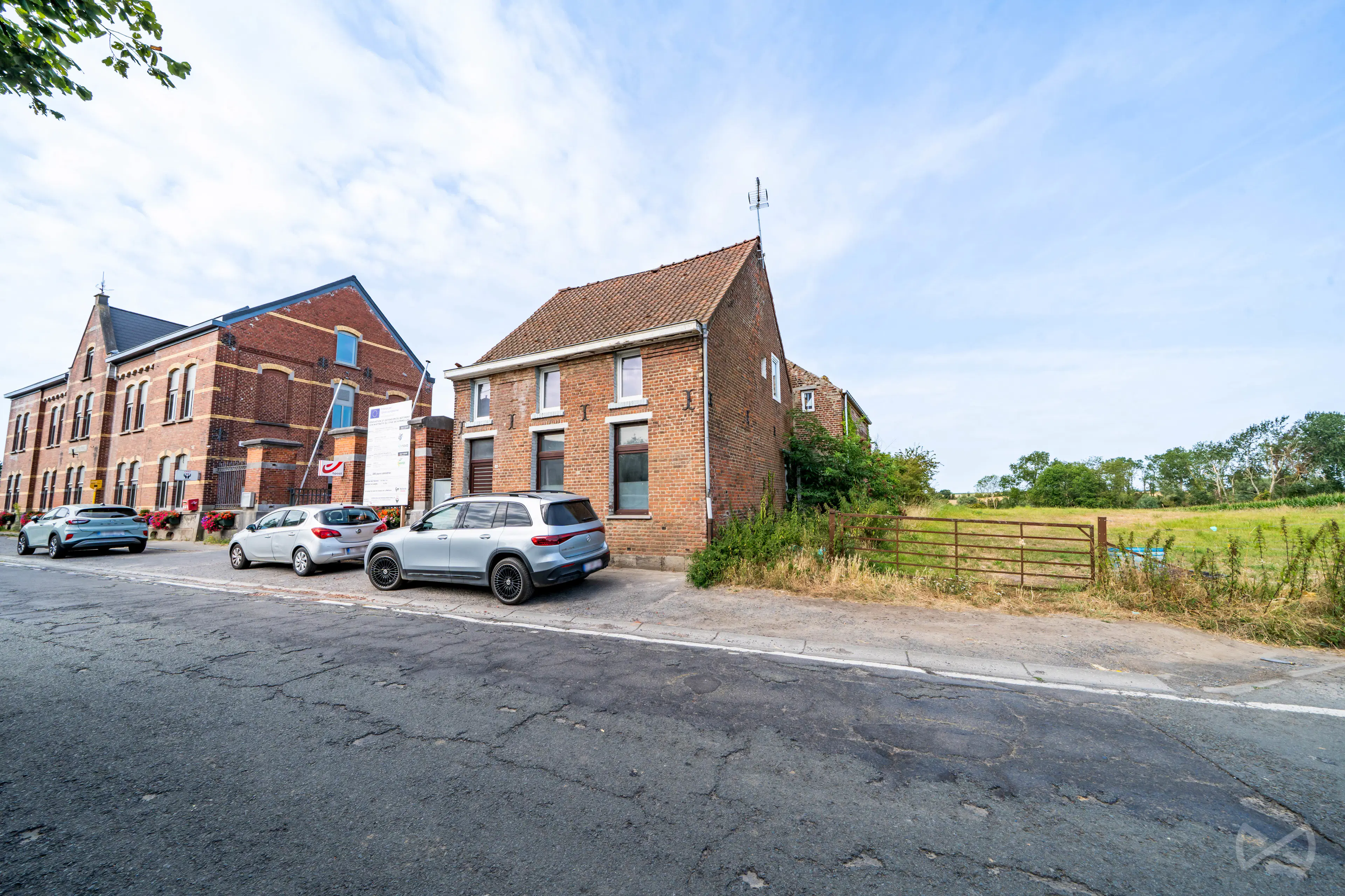 Picture 2 of 4 for House with four bedrooms in Roisin