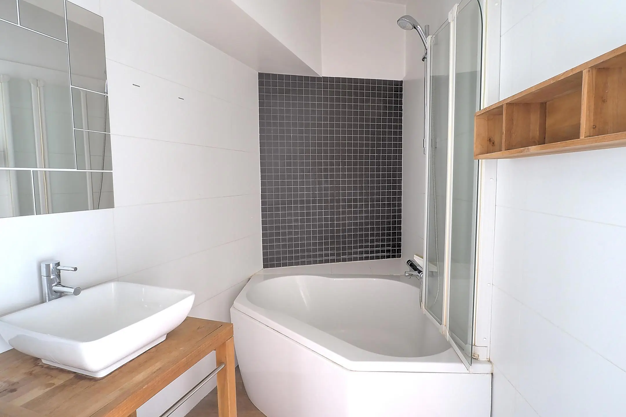 Photo 2 sur 4 pour Appartement à Schaerbeek