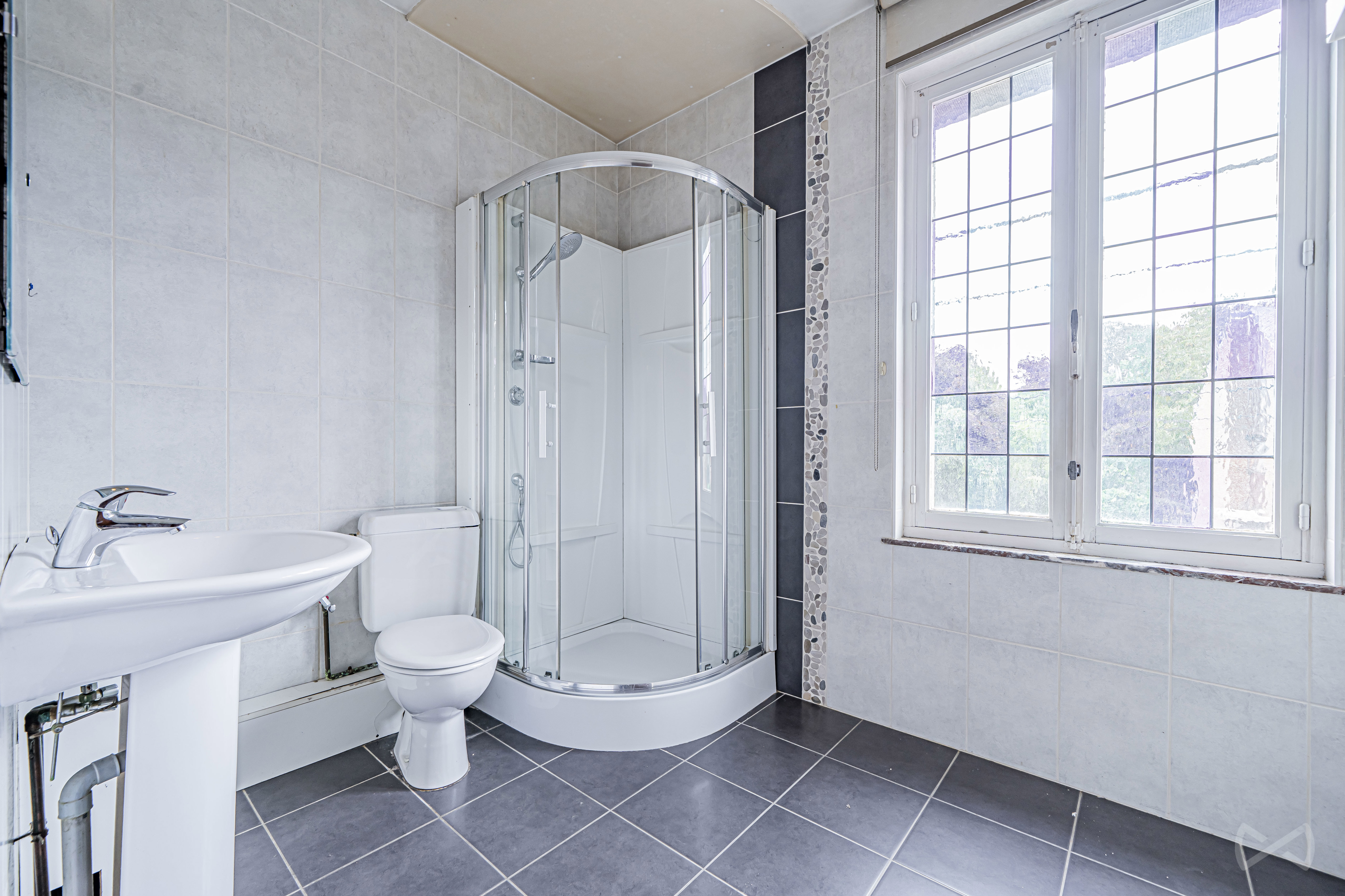 Picture 1 of 4 for House with three bedrooms in Mont-sur-marchienne