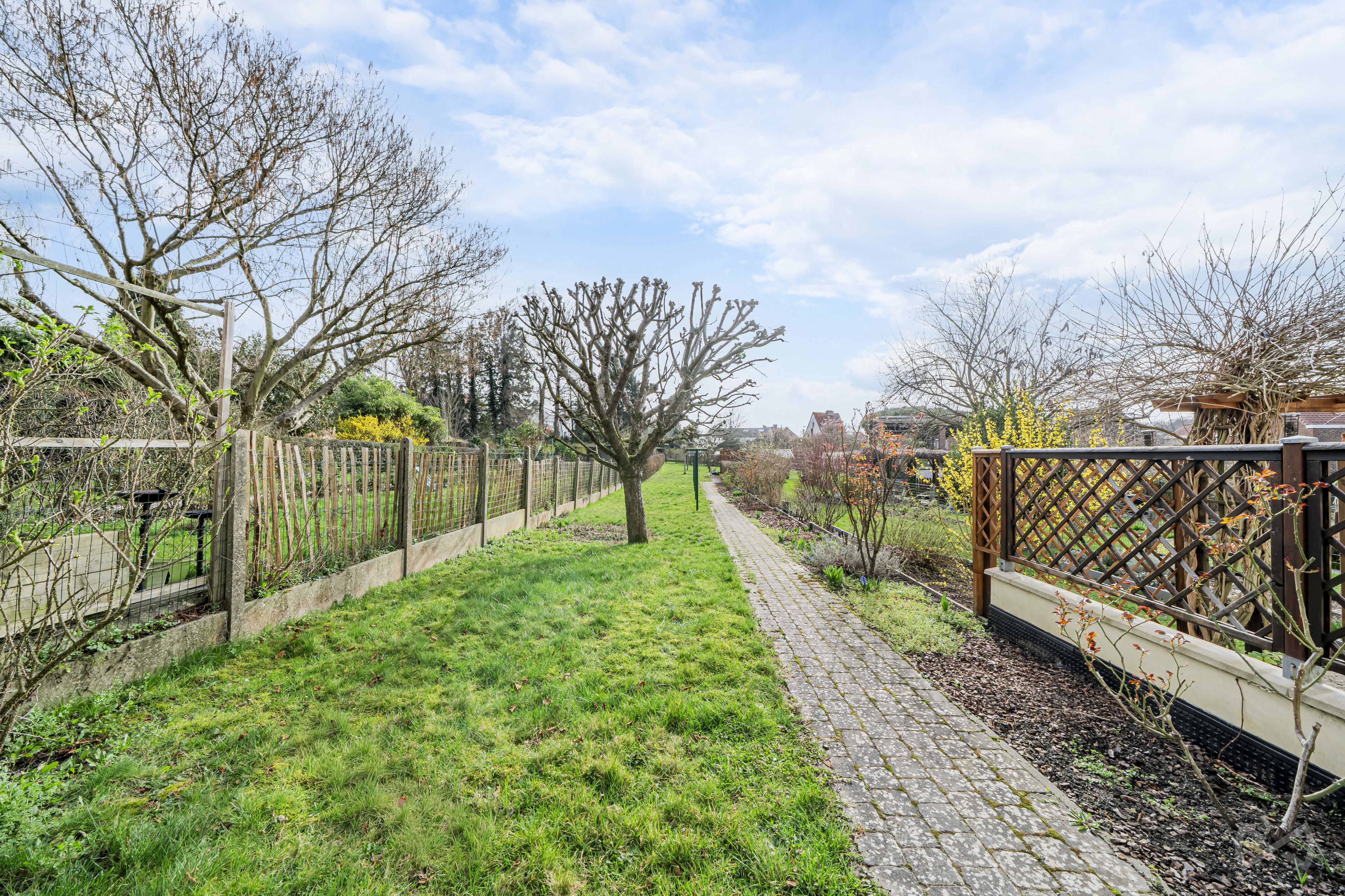 Picture 2 of 4 for Charming house with five bedrooms in Ottignies