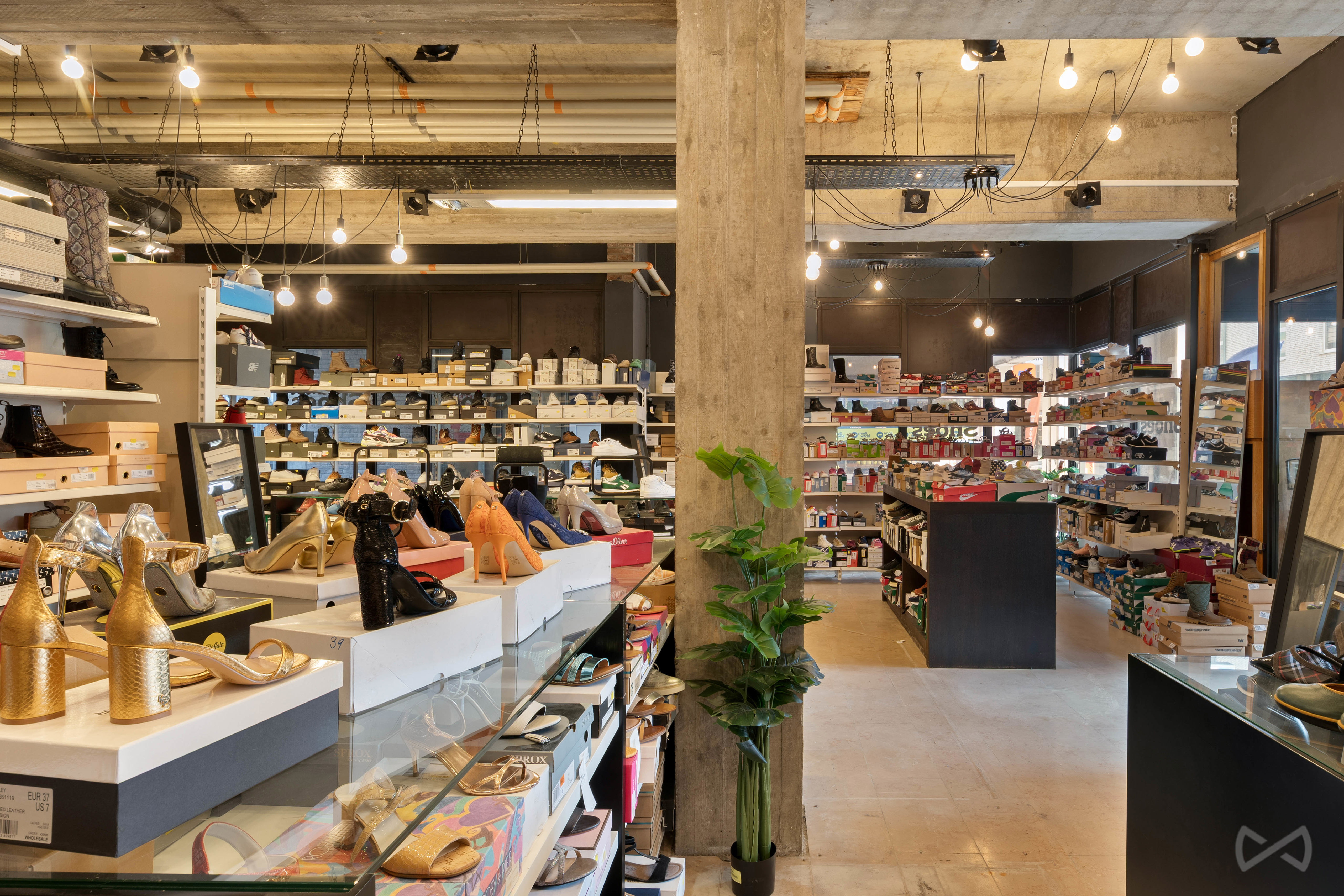 Photo 3 sur 4 pour Commerce individuel à Sint-Truiden