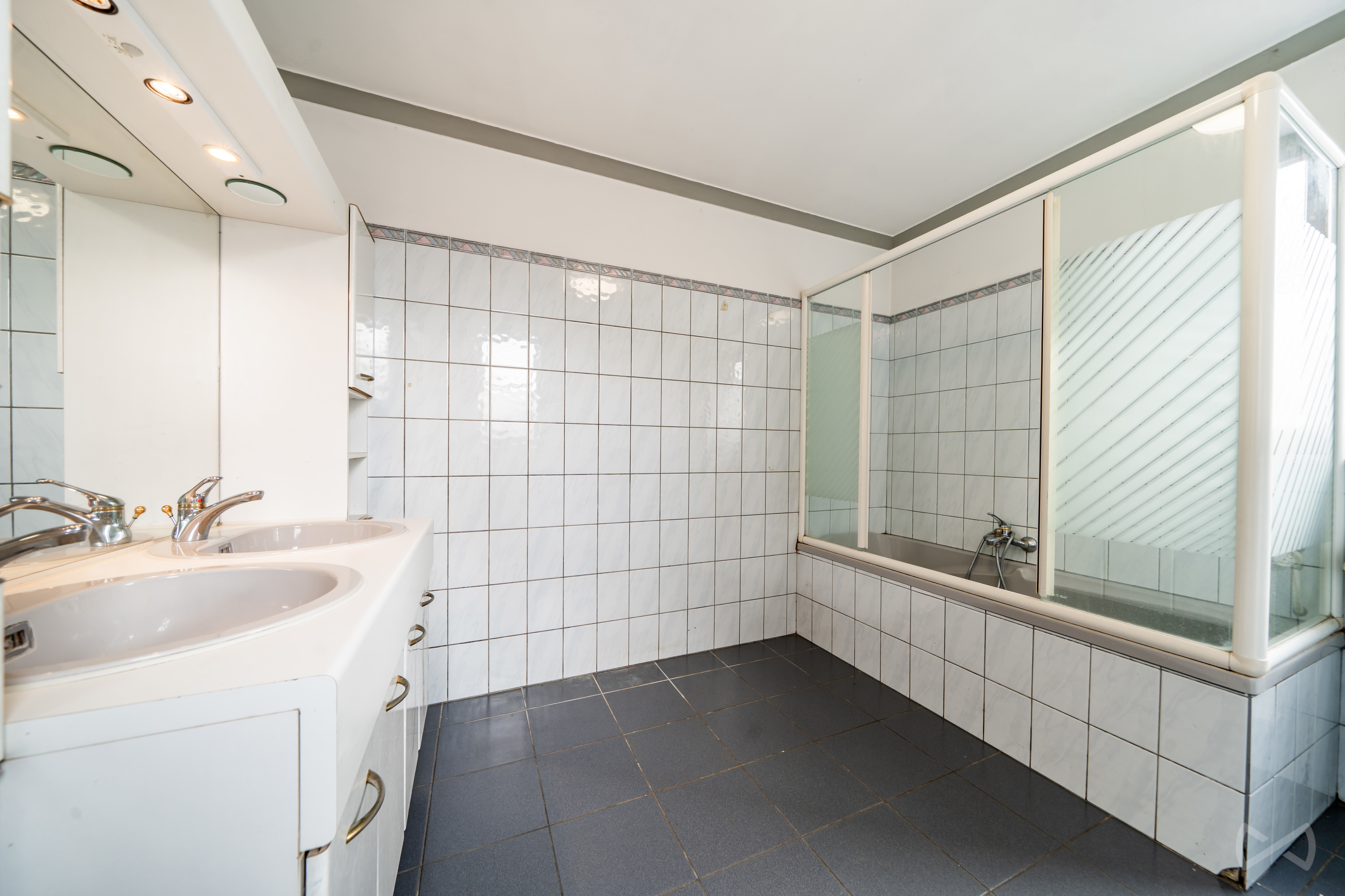 Foto 4 van 4 van Huis met drie slaapkamers in Braine-le-comte