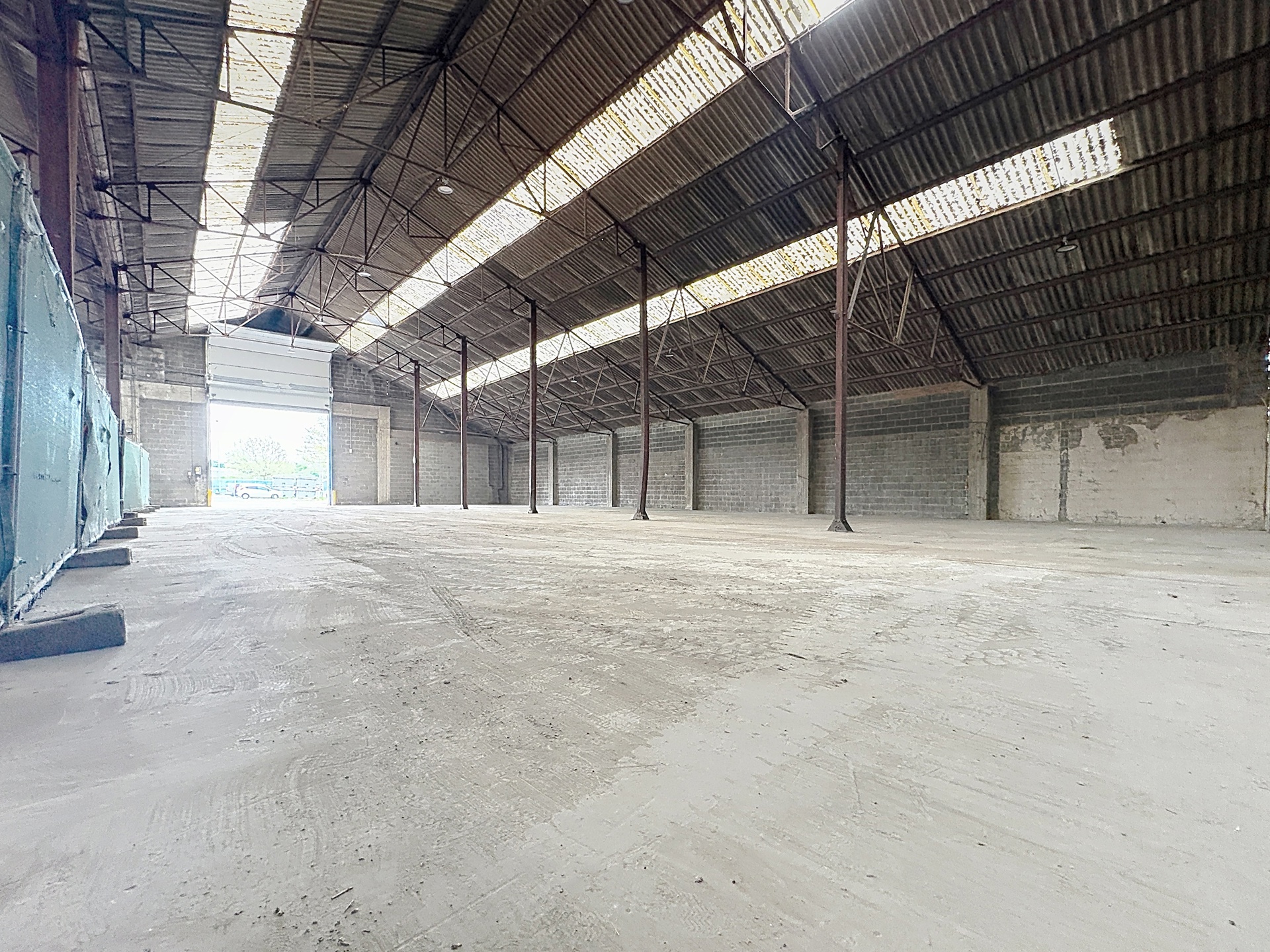 Picture 3 of 3 for Warehouse in Soignies