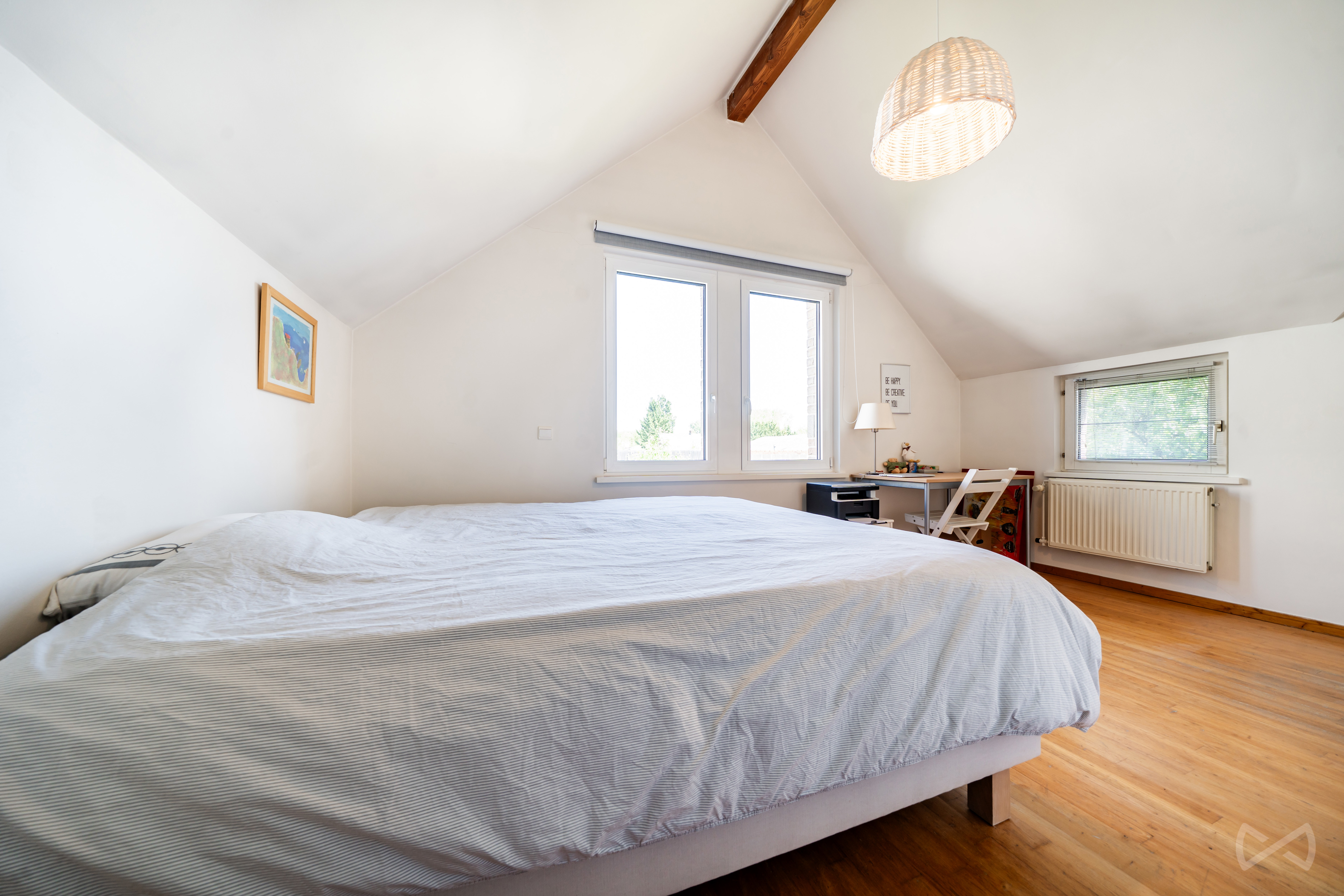 Photo 2 sur 4 pour Maison de cinq chambres à Céroux-mousty