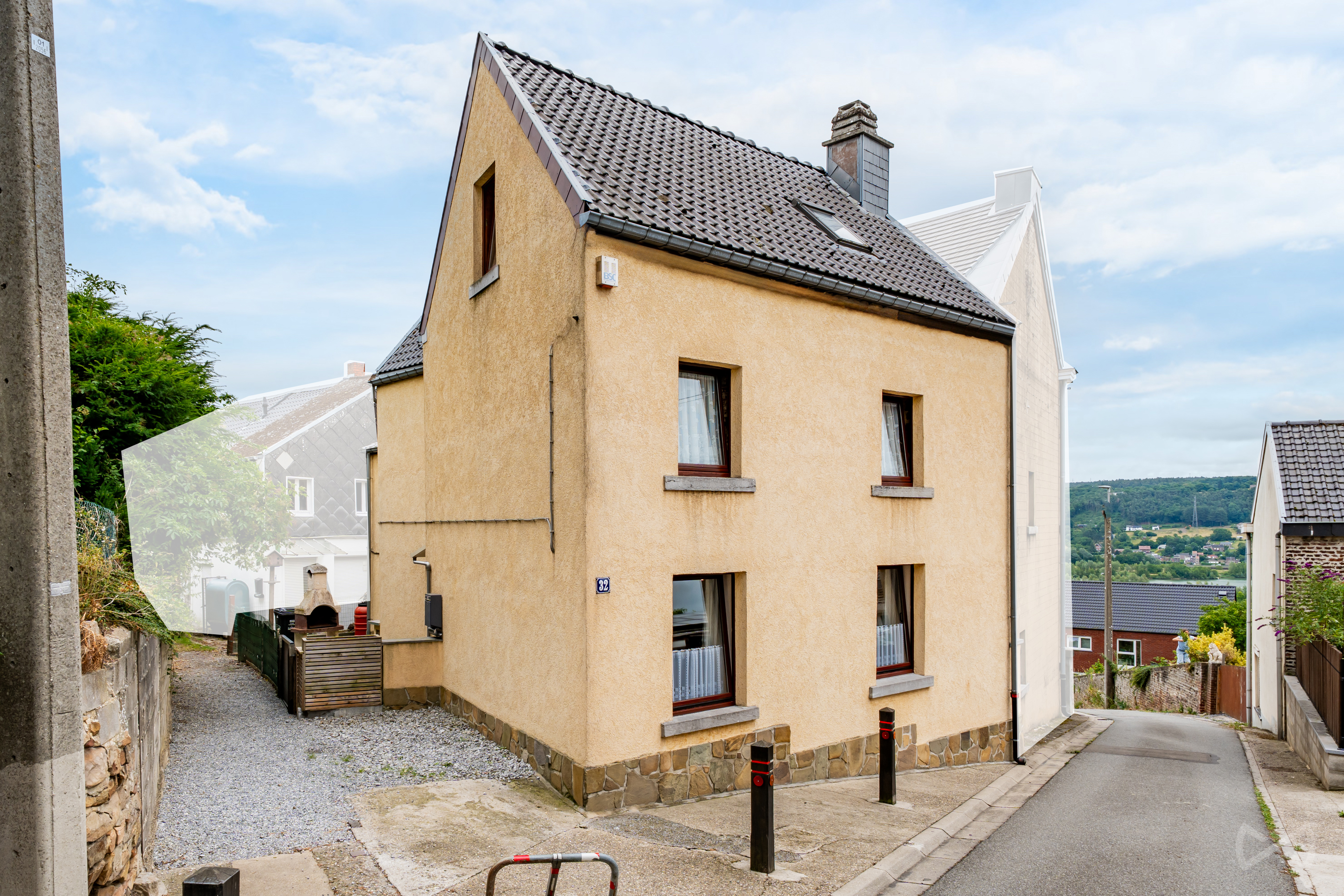 Picture 2 of 4 for House with four bedrooms in Amay