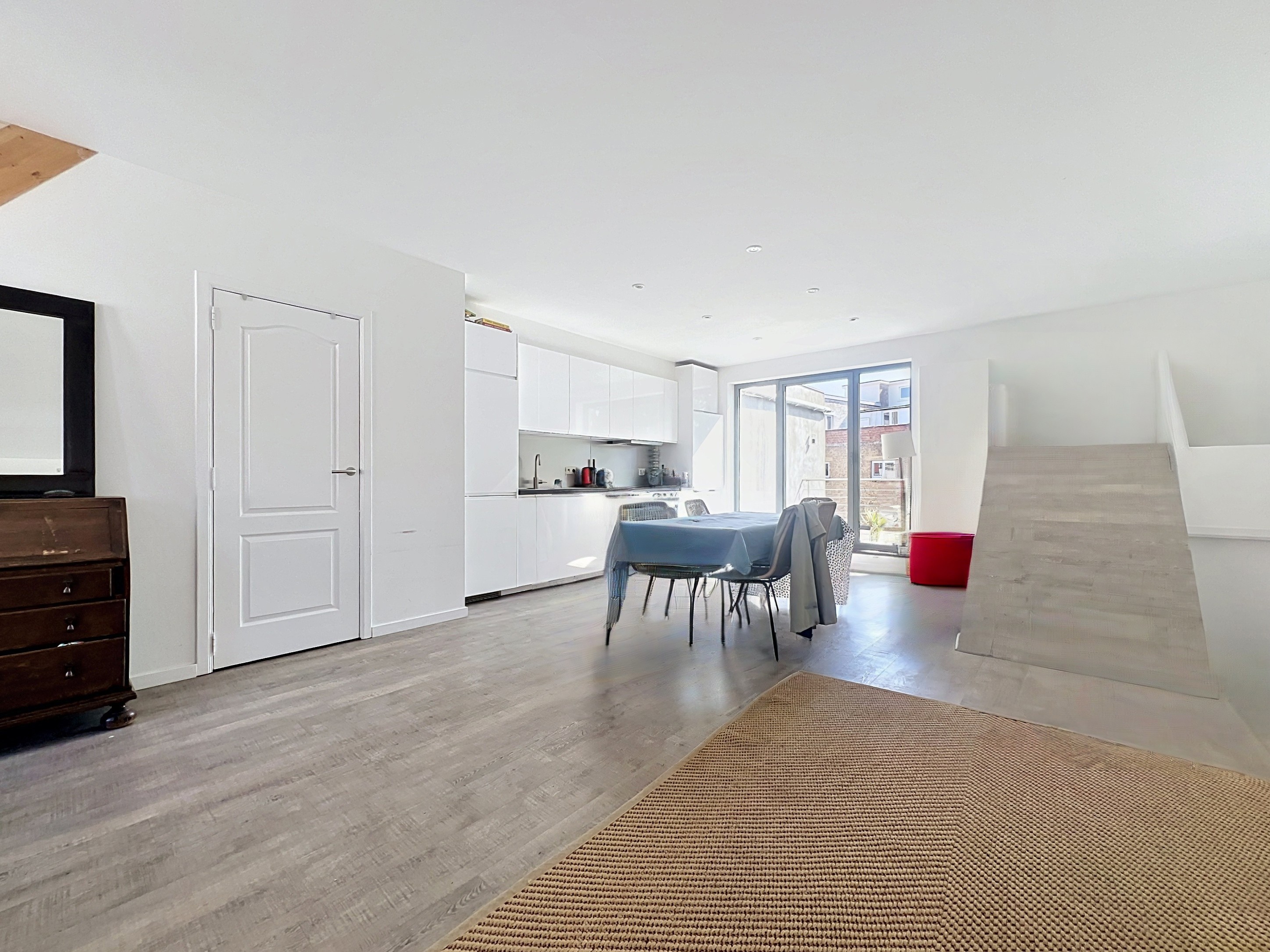 Picture 3 of 4 for Duplex with three bedrooms in Ixelles