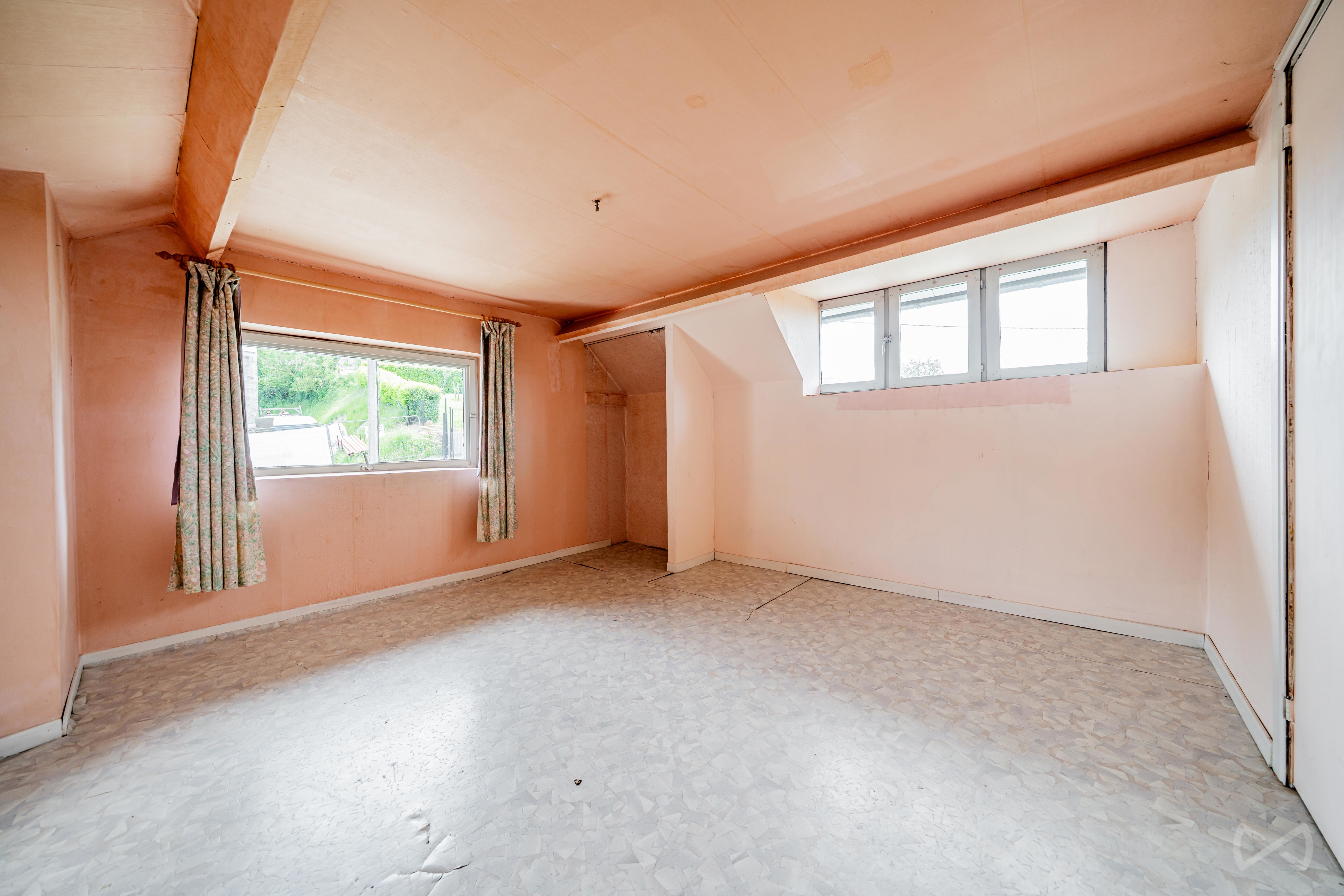 Picture 1 of 4 for House with two bedrooms in Comblain-au-pont