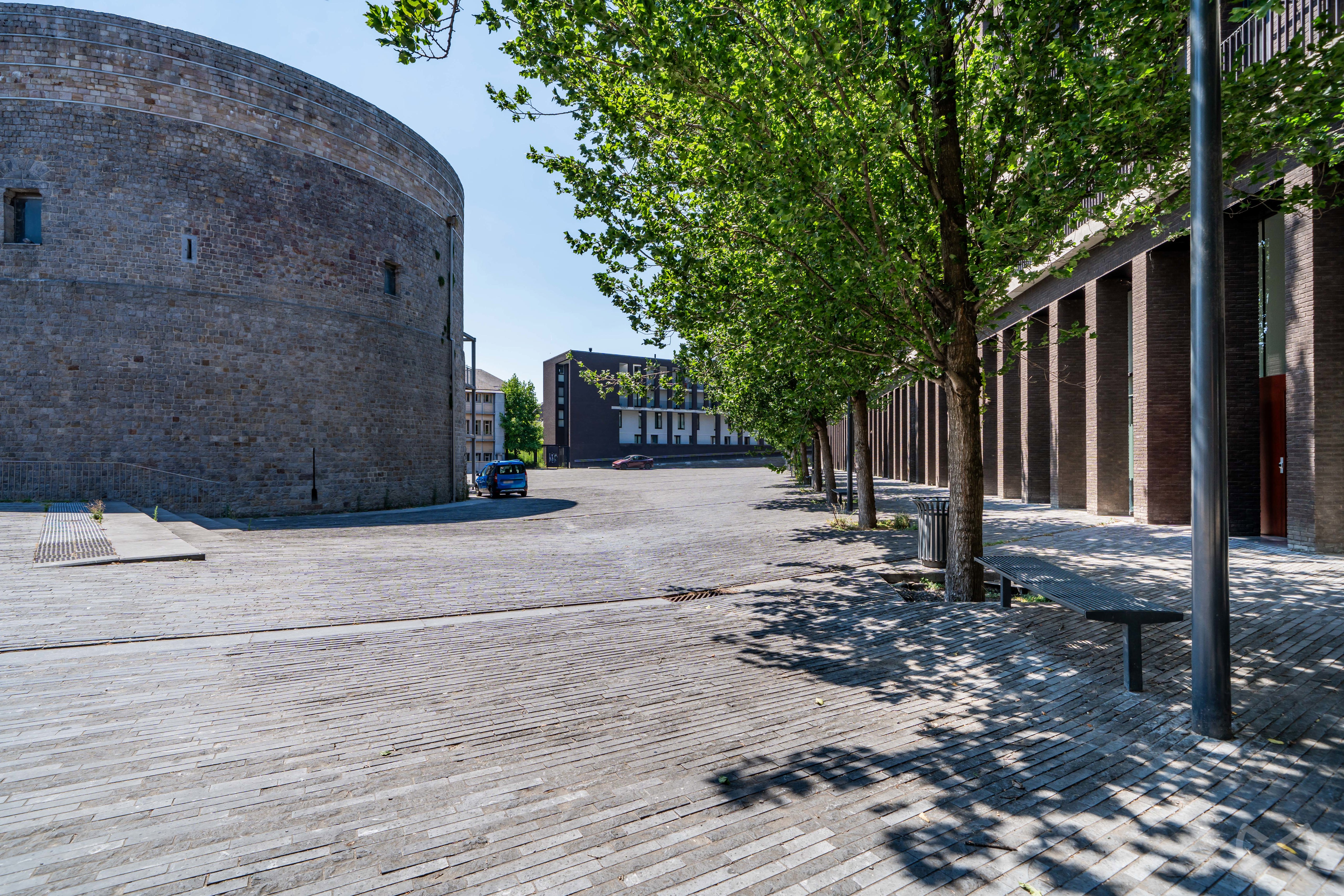 Picture 1 of 4 for Offices in Mons