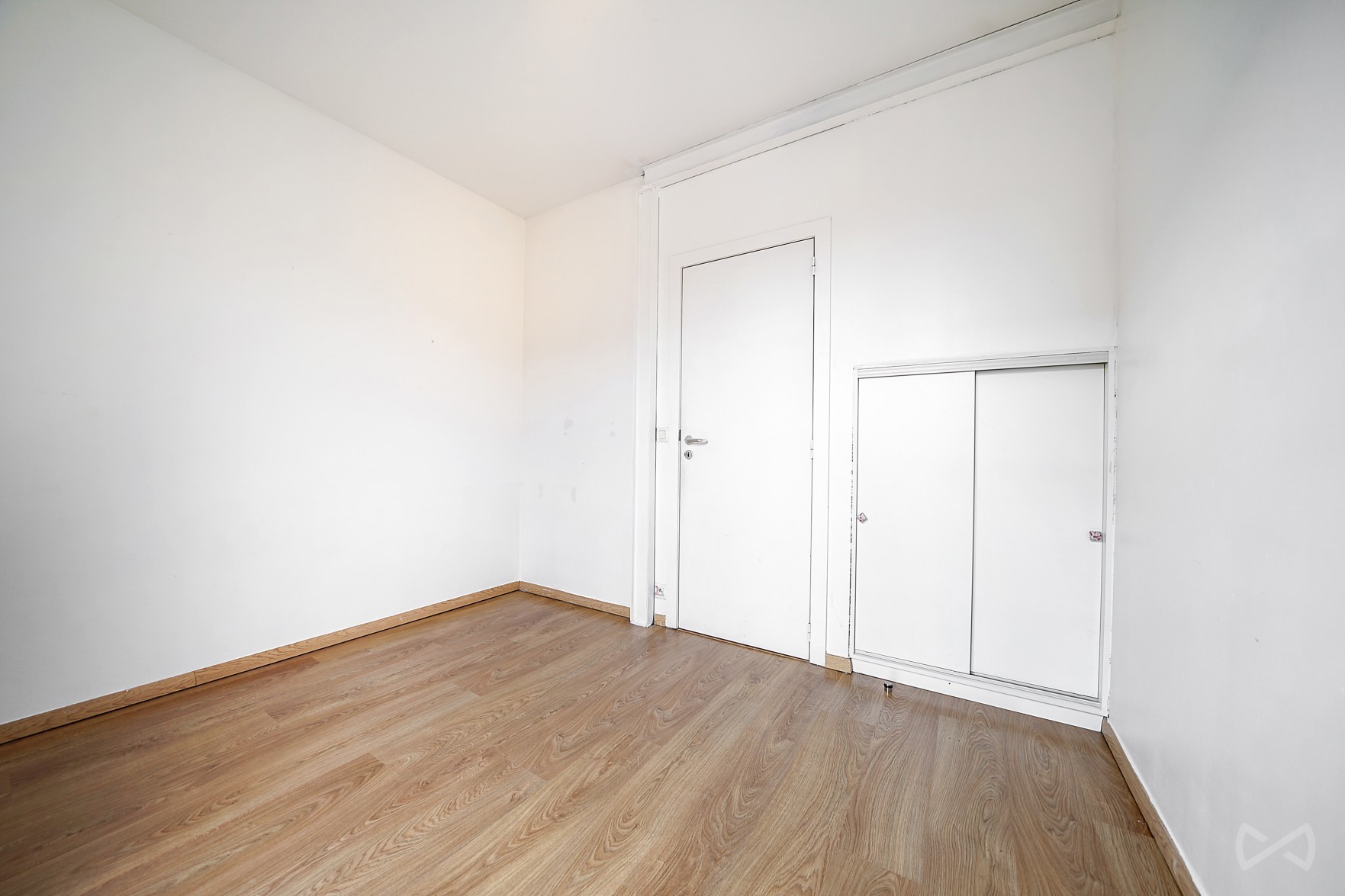 Picture 4 of 4 for Flat with five bedrooms in Molenbeek-saint-jean