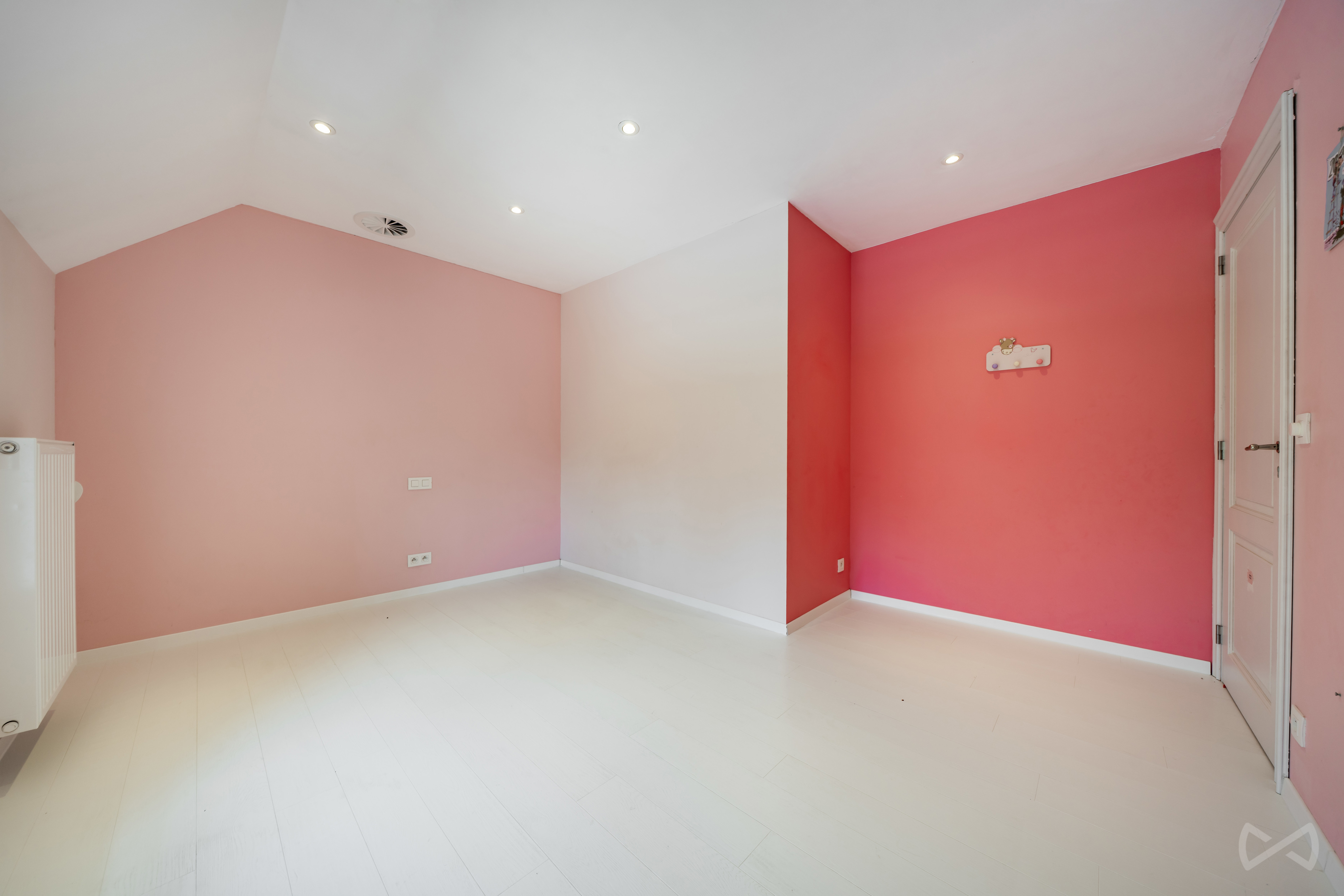 Picture 1 of 4 for Villa with three bedrooms in Bolinne